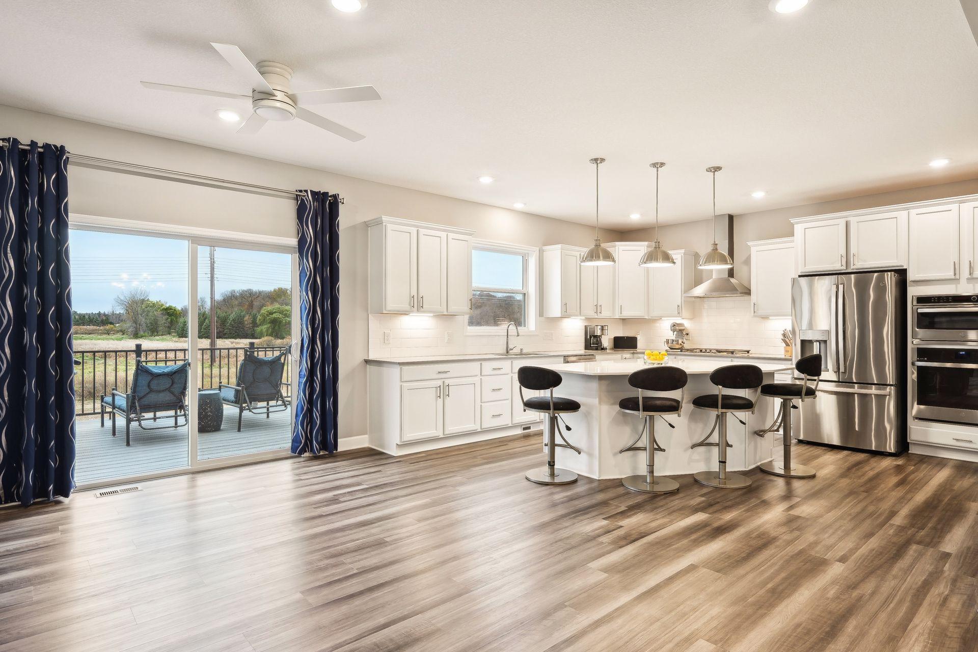 11163 Meadow View Lane