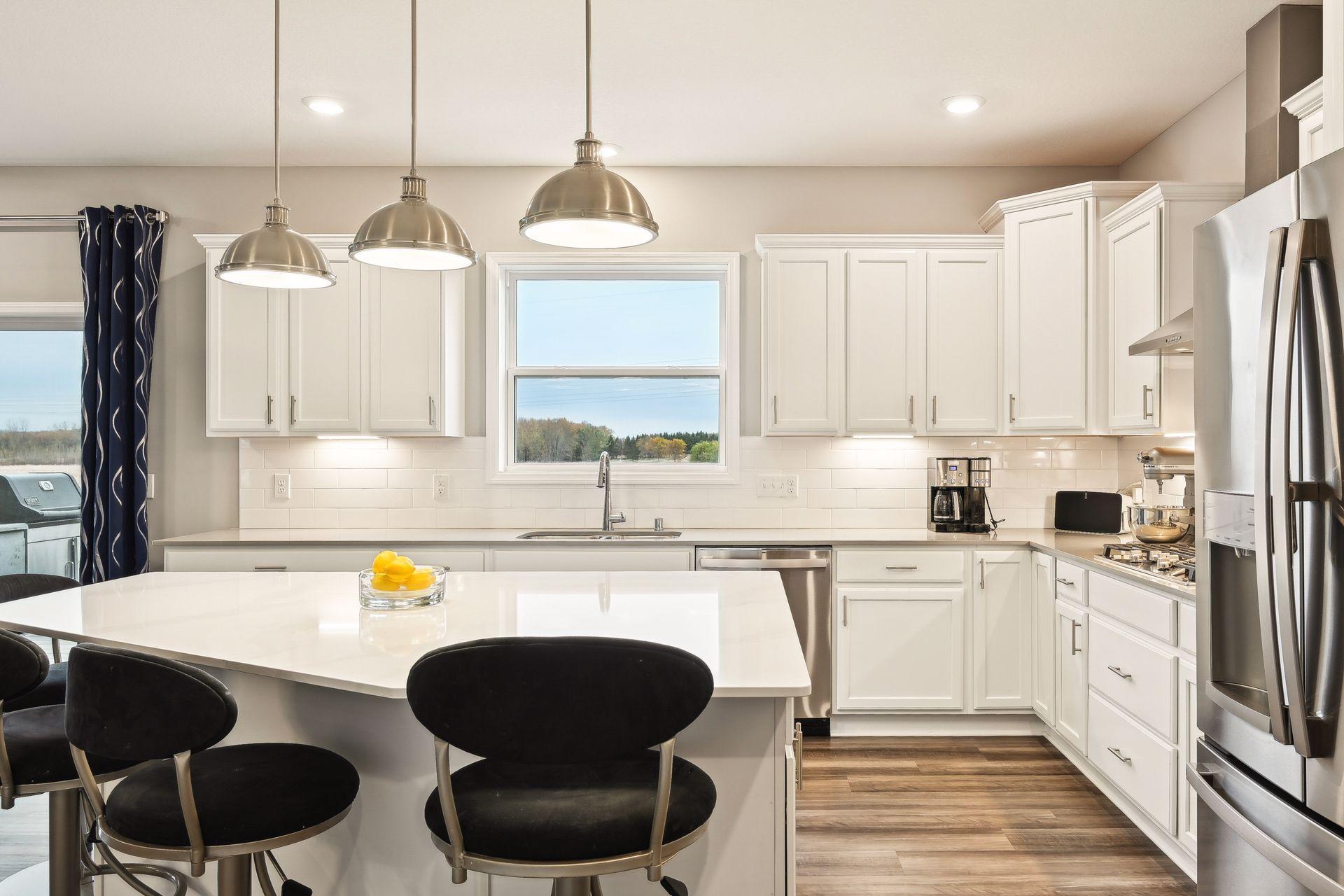 11163 Meadow View Lane