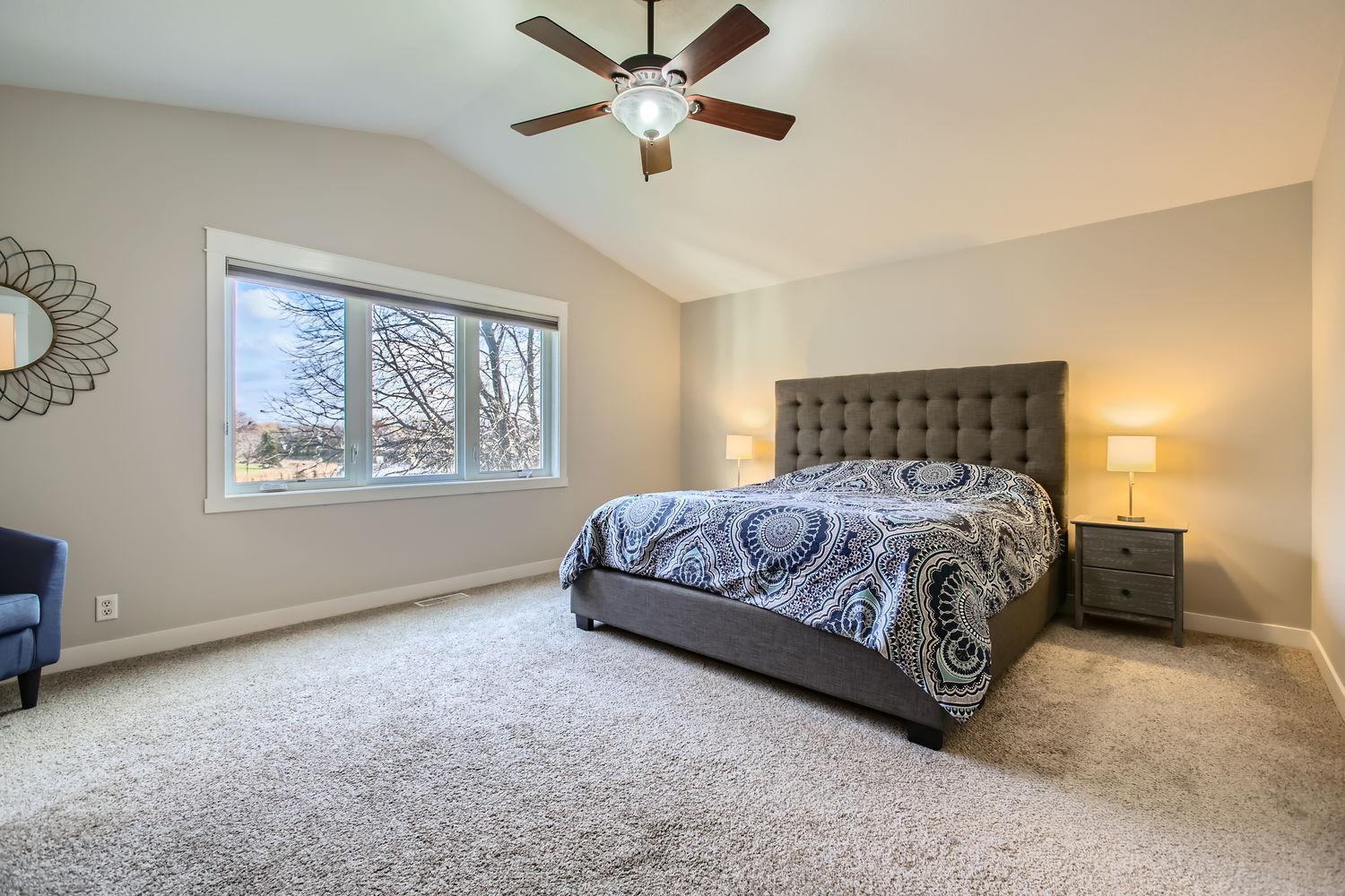 9516 Rosewood Lane N