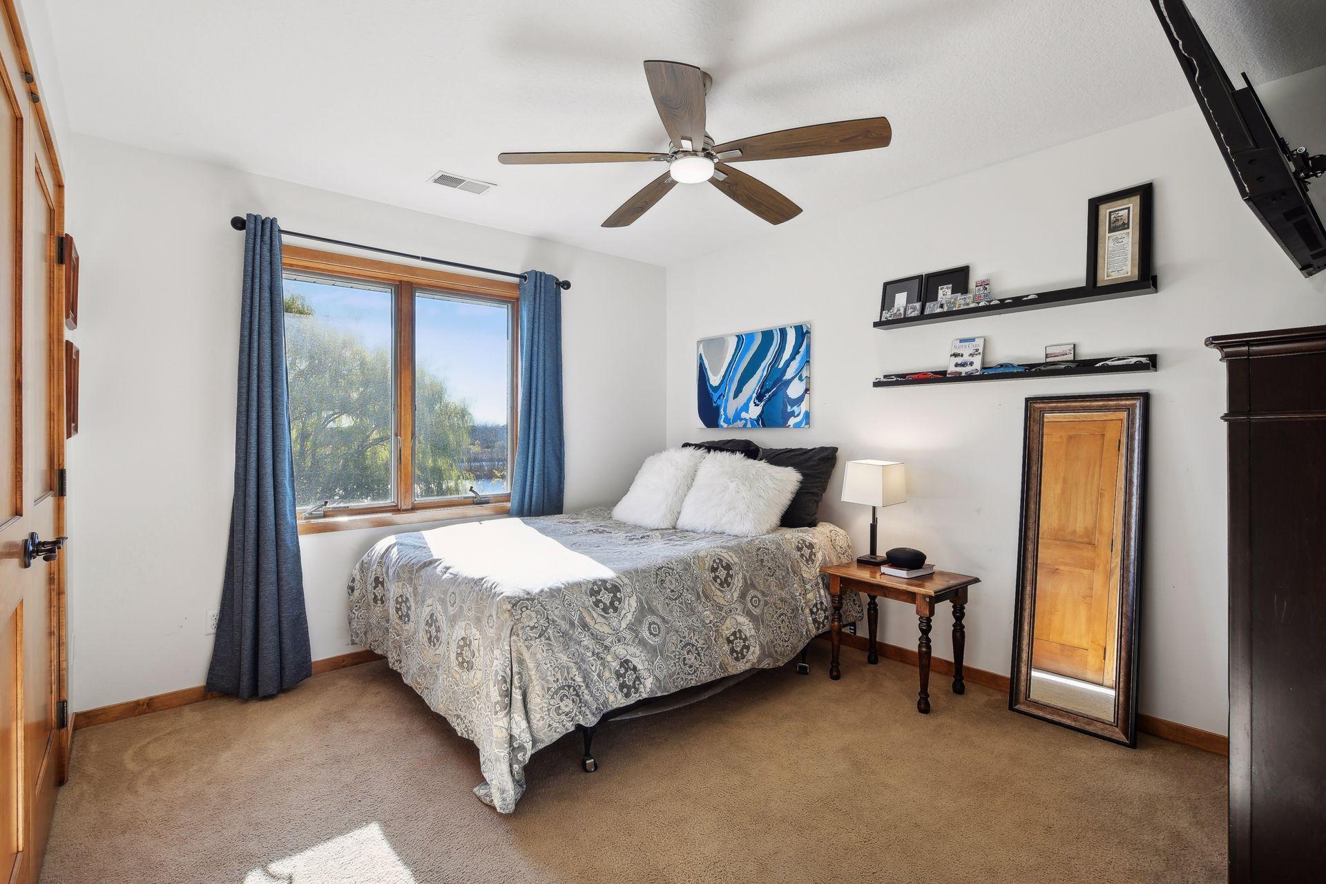 1030 Willow View Drive