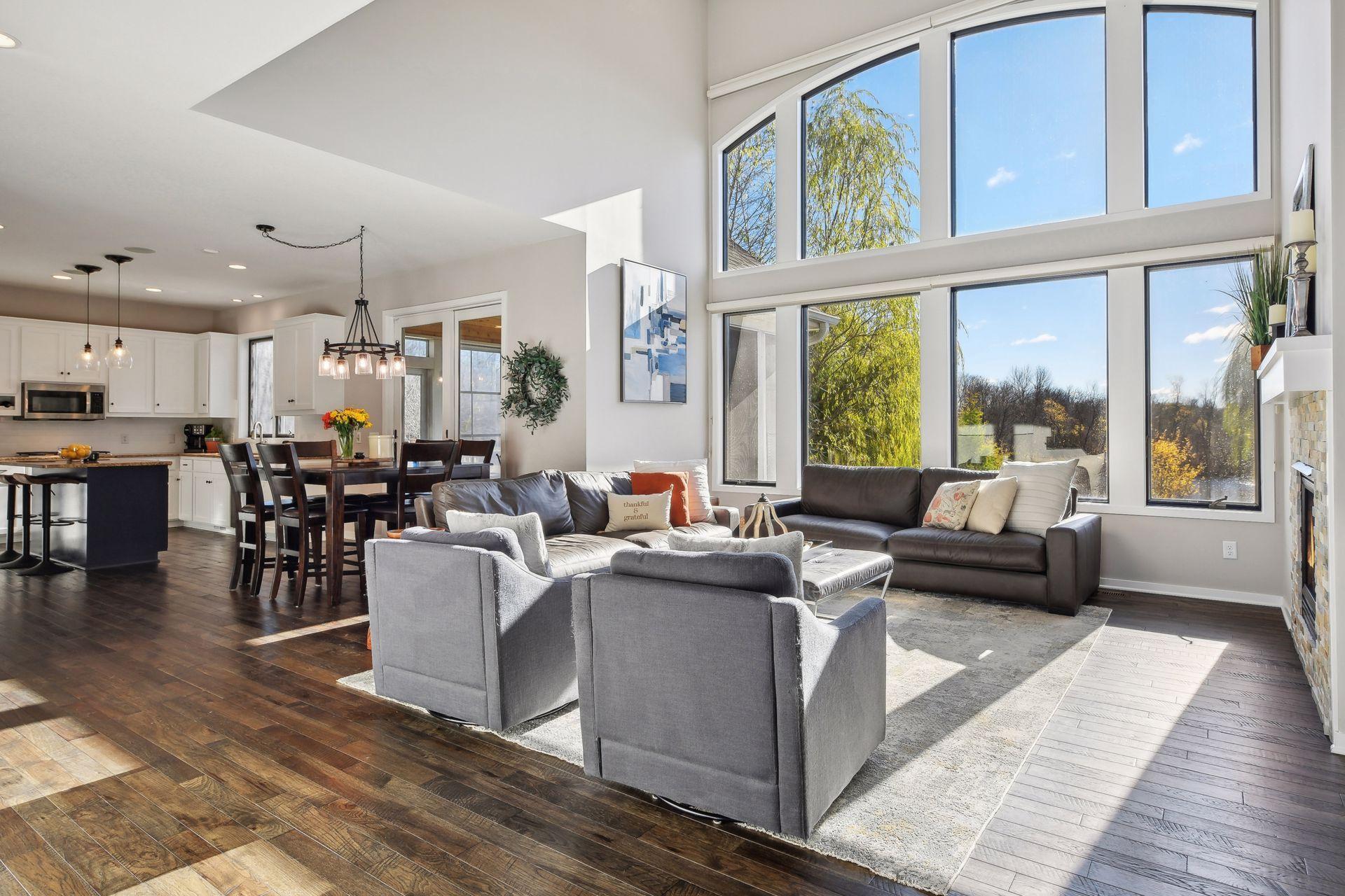 1030 Willow View Drive