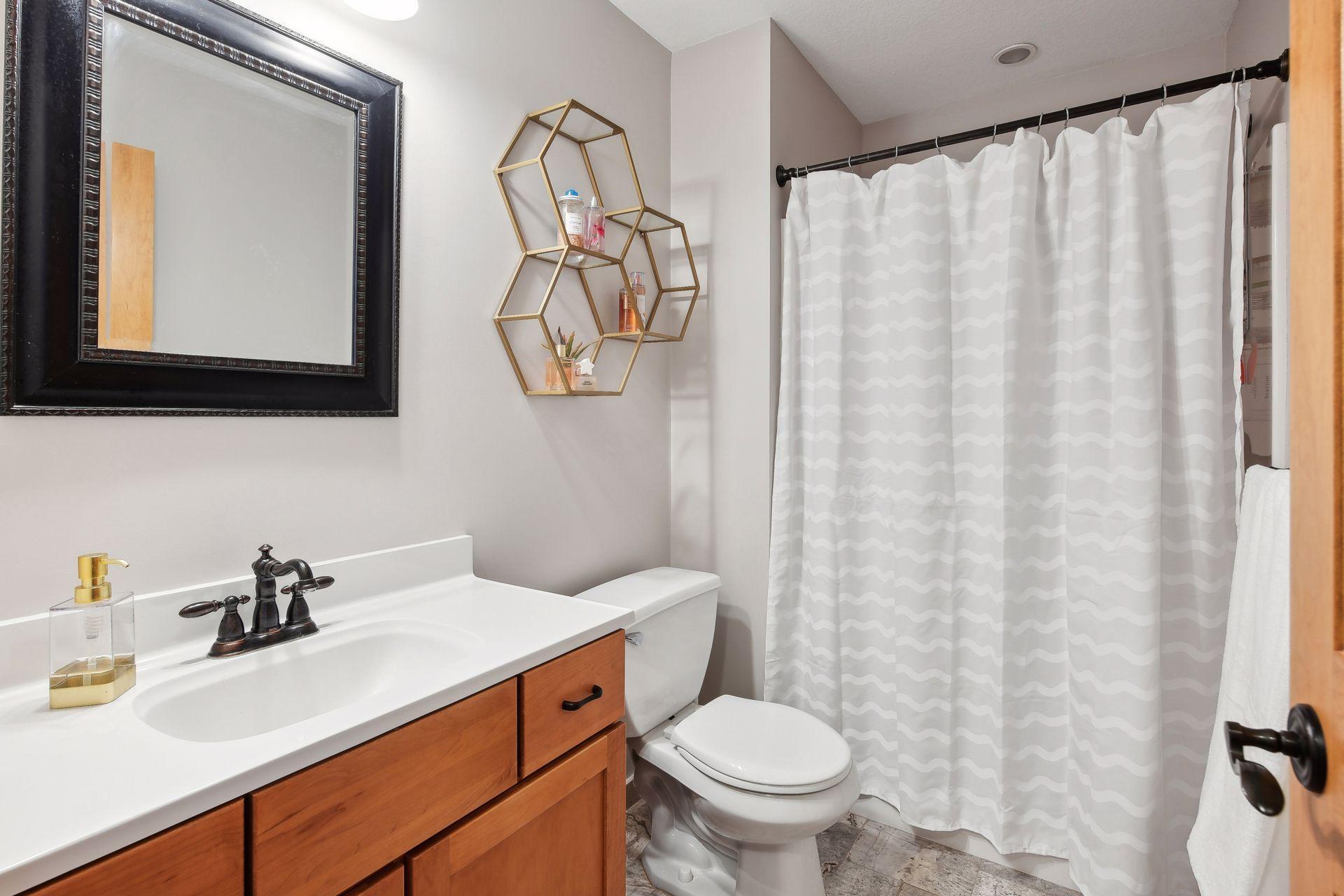 1030 Willow View Drive