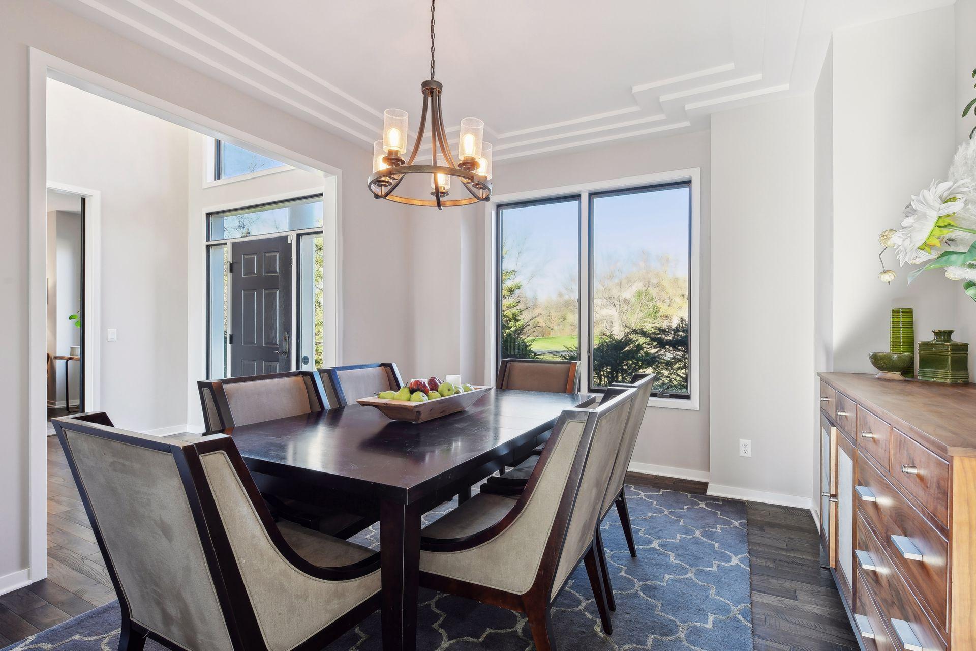 1030 Willow View Drive