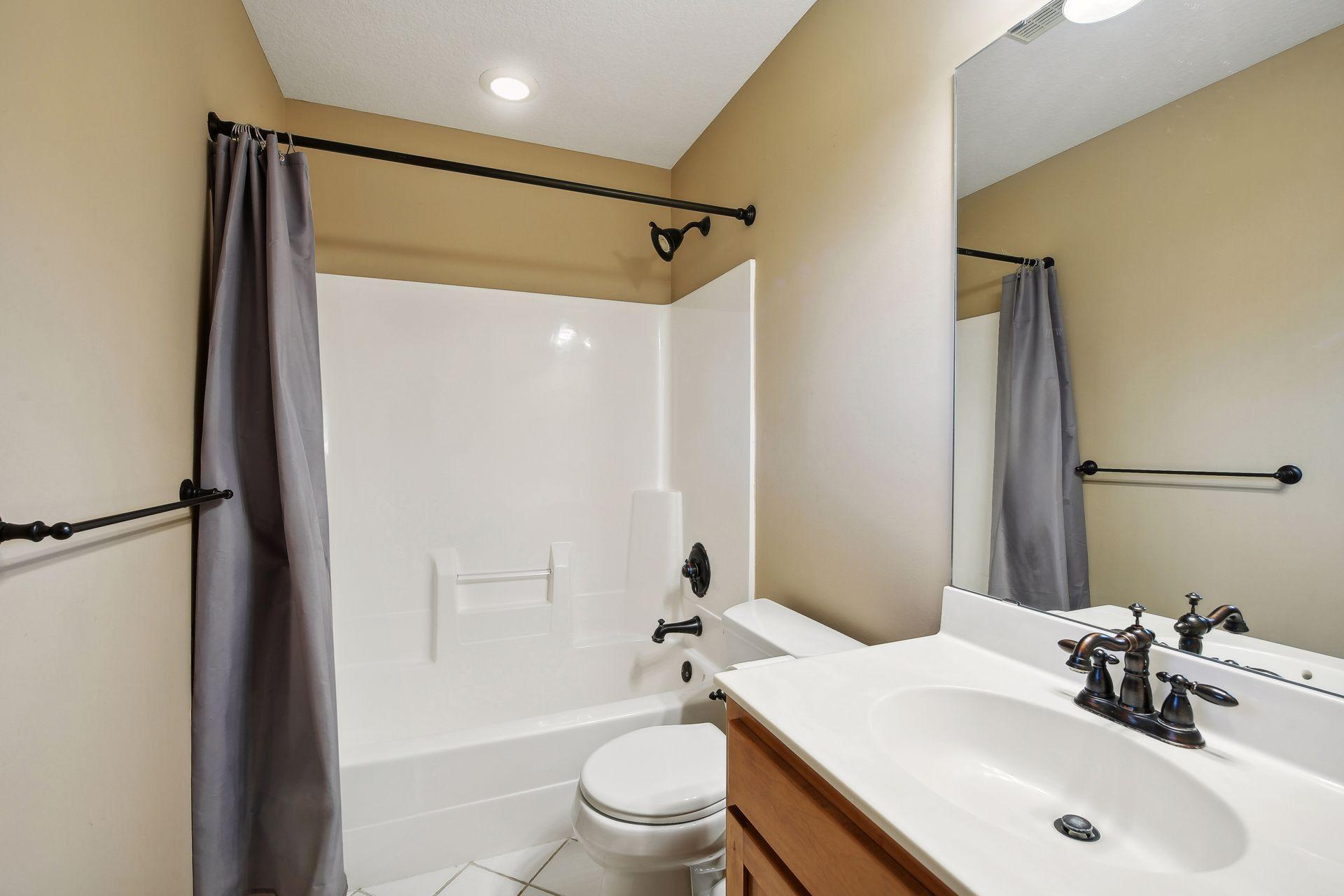 1030 Willow View Drive