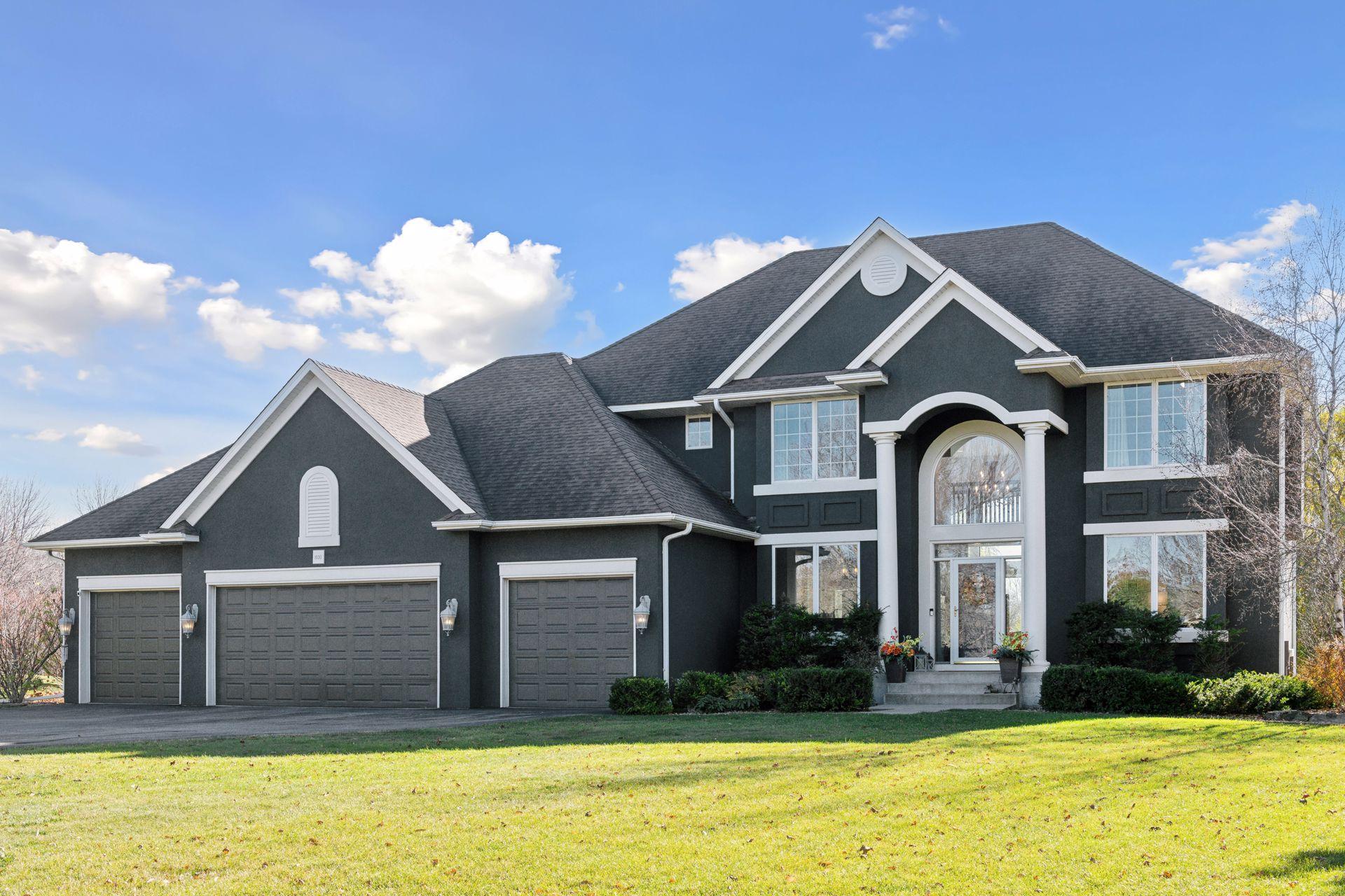 1030 Willow View Drive