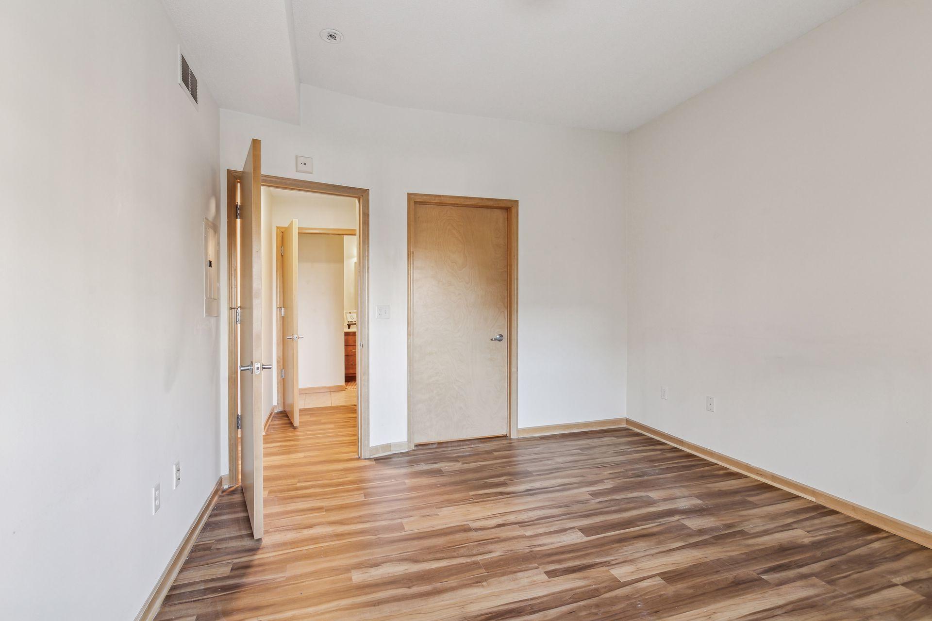 3709 Grand Way Unit: 317