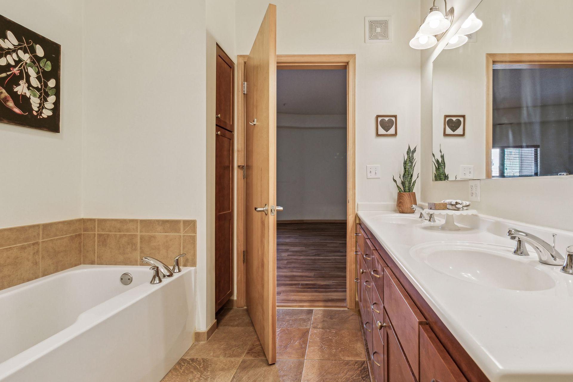 3709 Grand Way Unit: 317