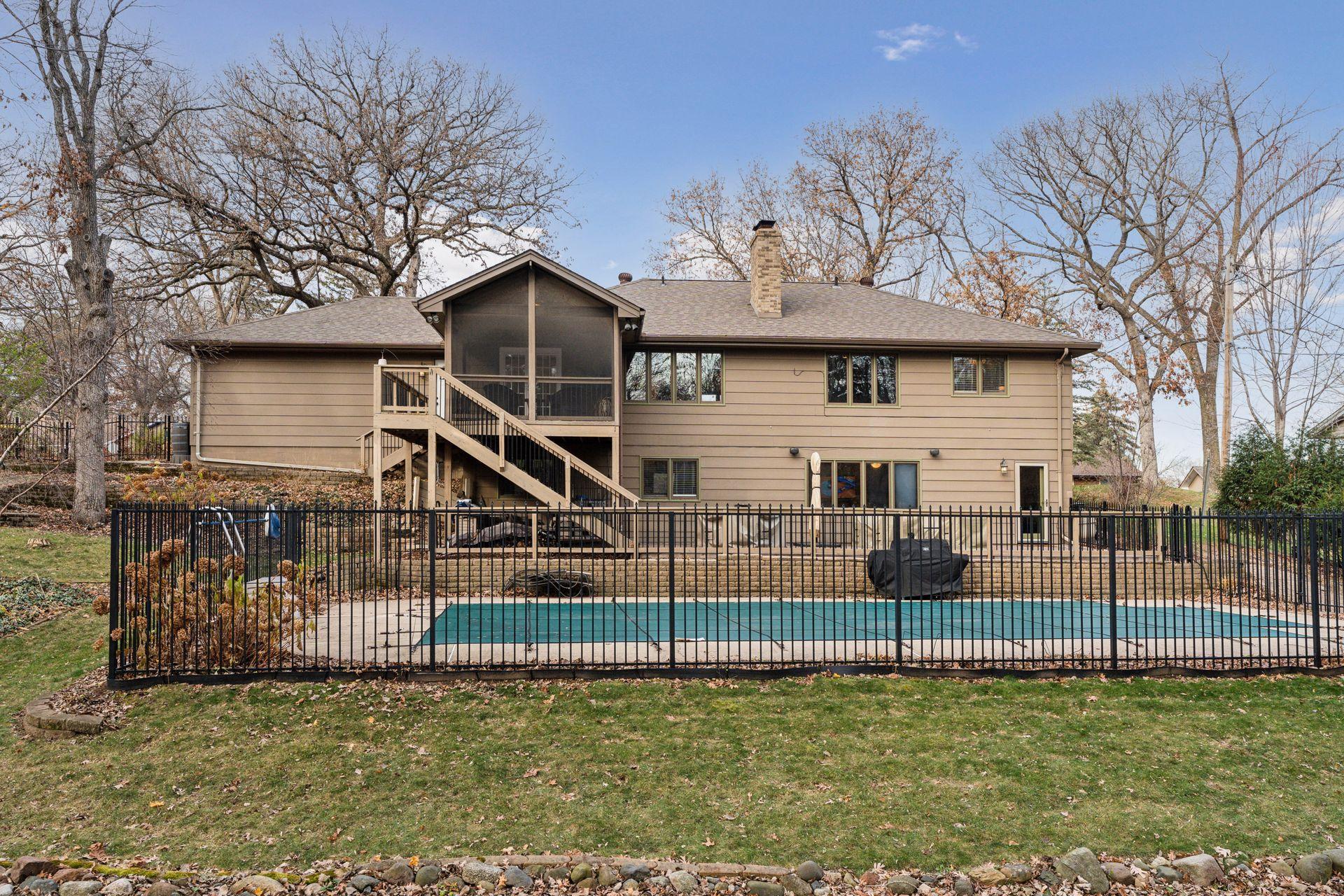 2101 E 125th Street
