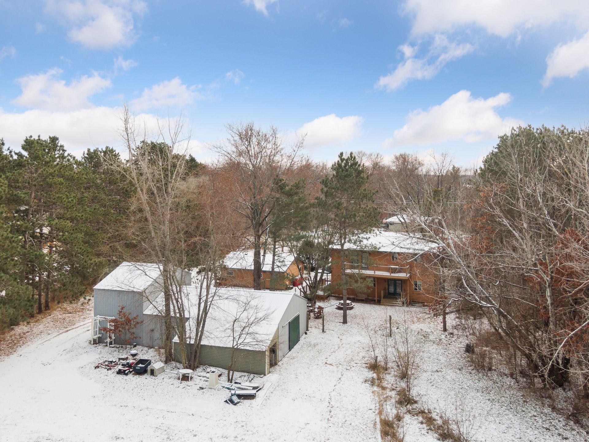 3301 Viking Boulevard NE