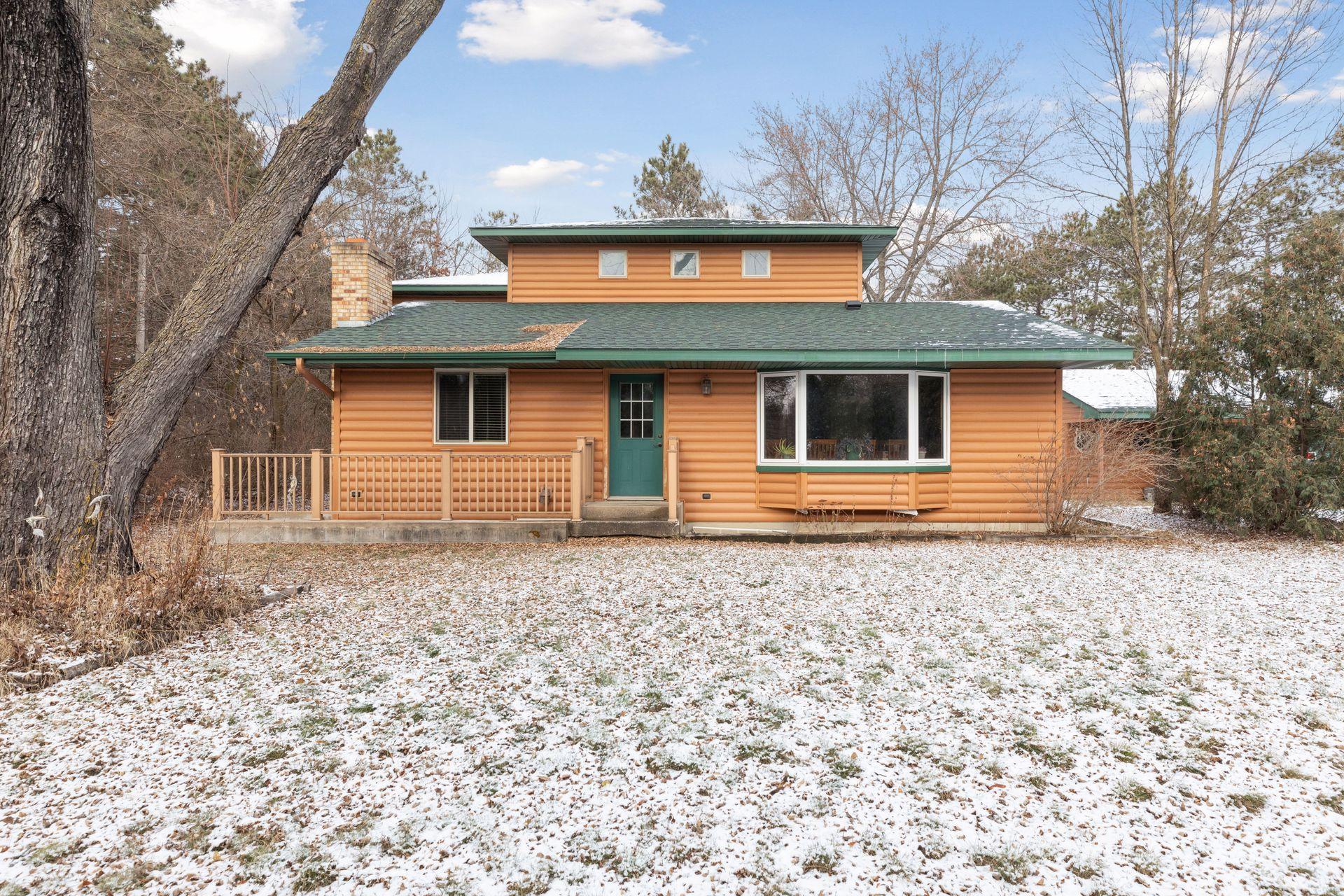 3301 Viking Boulevard NE