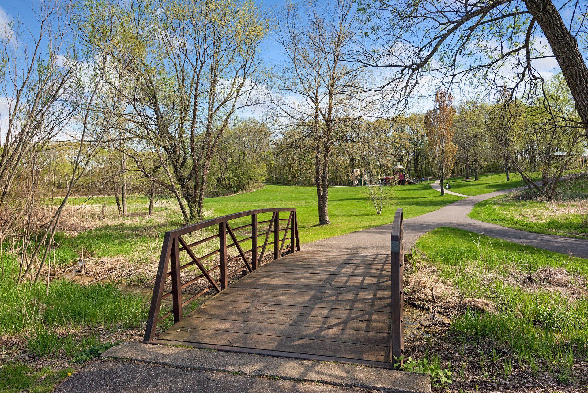 14230 44th Place N Unit: 3