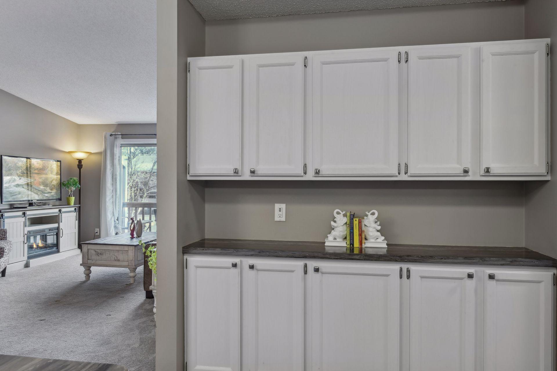 14230 44th Place N Unit: 3