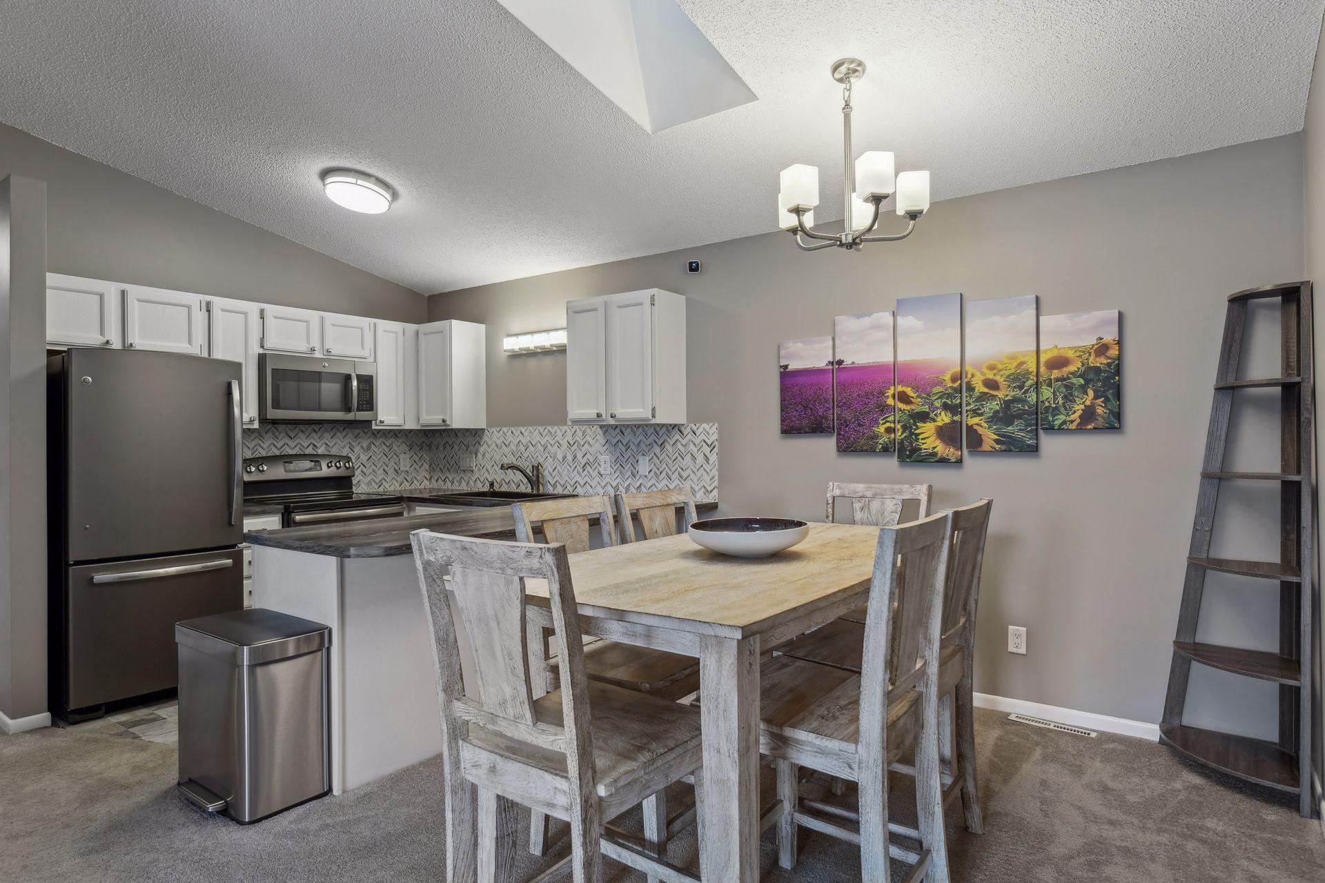 14230 44th Place N Unit: 3