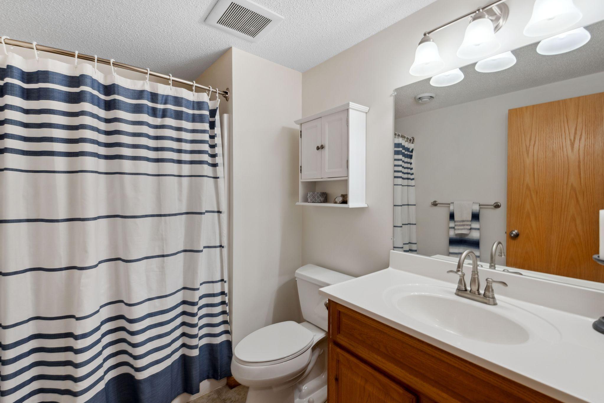 1340 Narcissus Curve