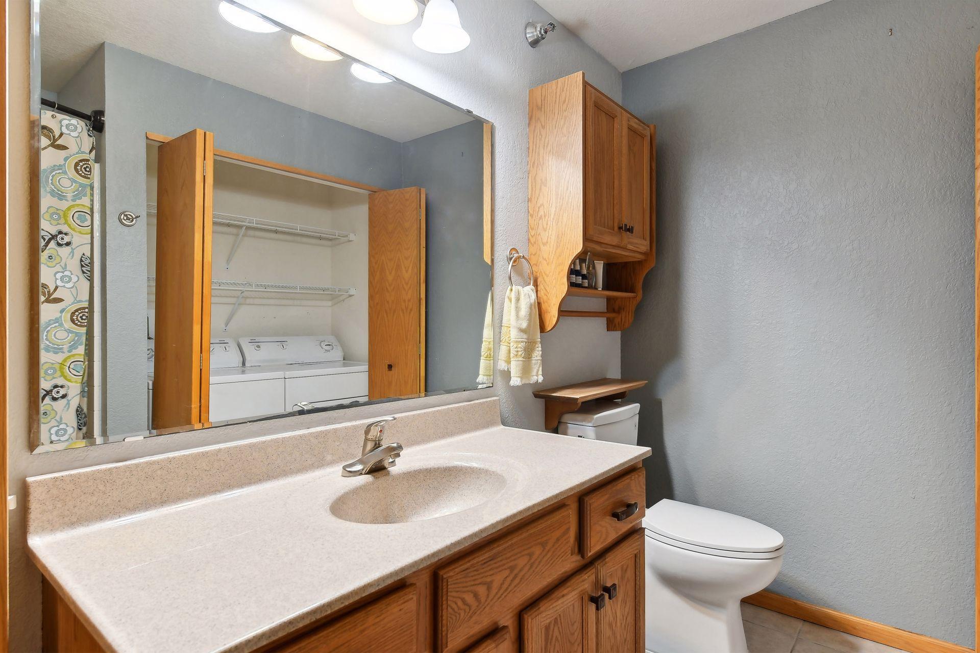 1331 Lake Drive W Unit: A311