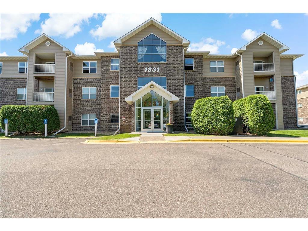 1331 Lake Drive W Unit: A311