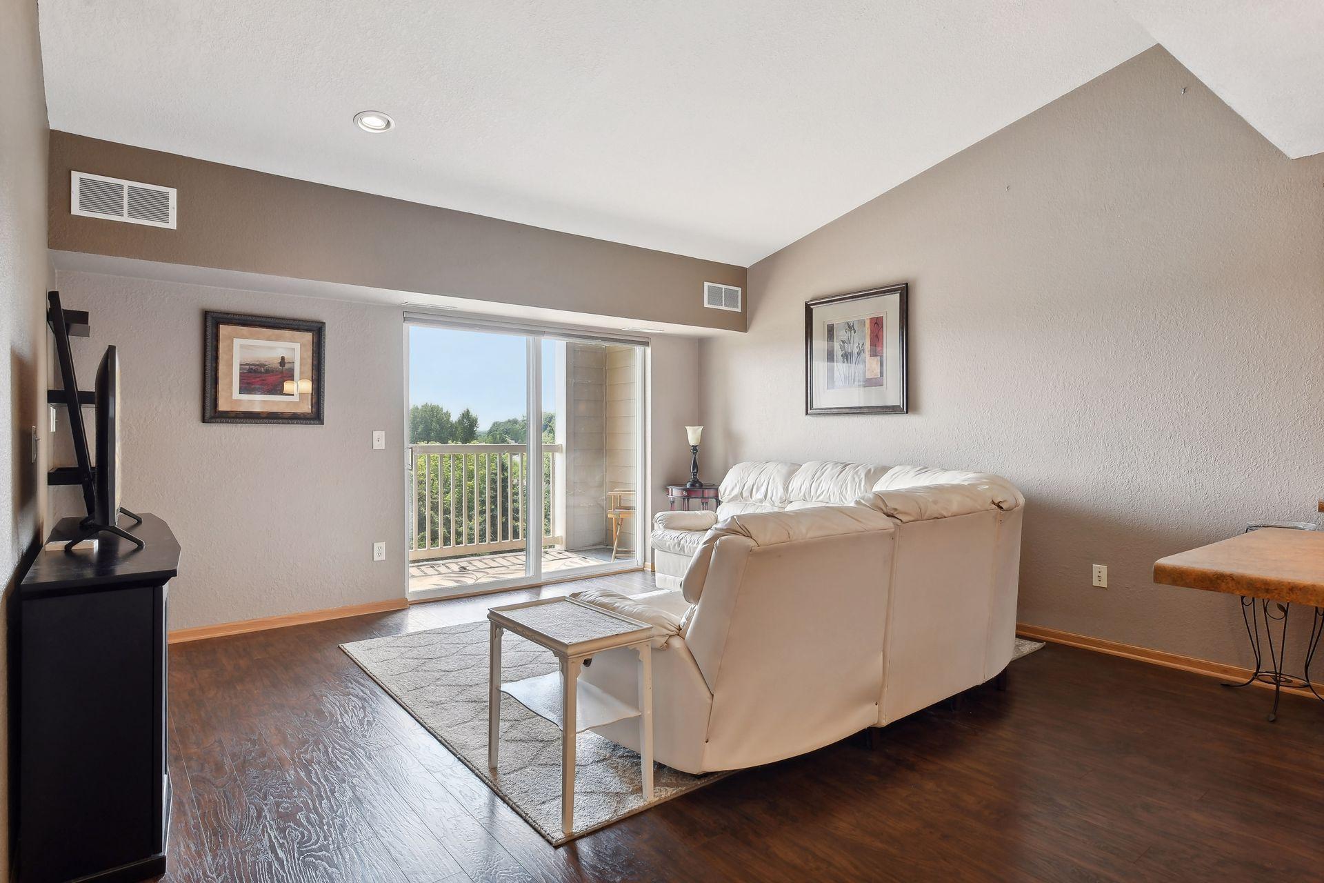 1331 Lake Drive W Unit: A311