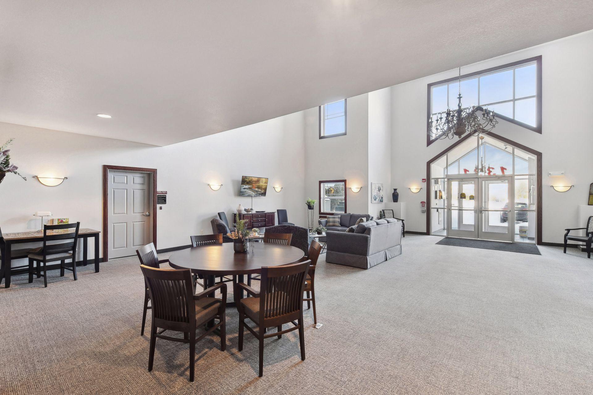 1331 Lake Drive W Unit: A311