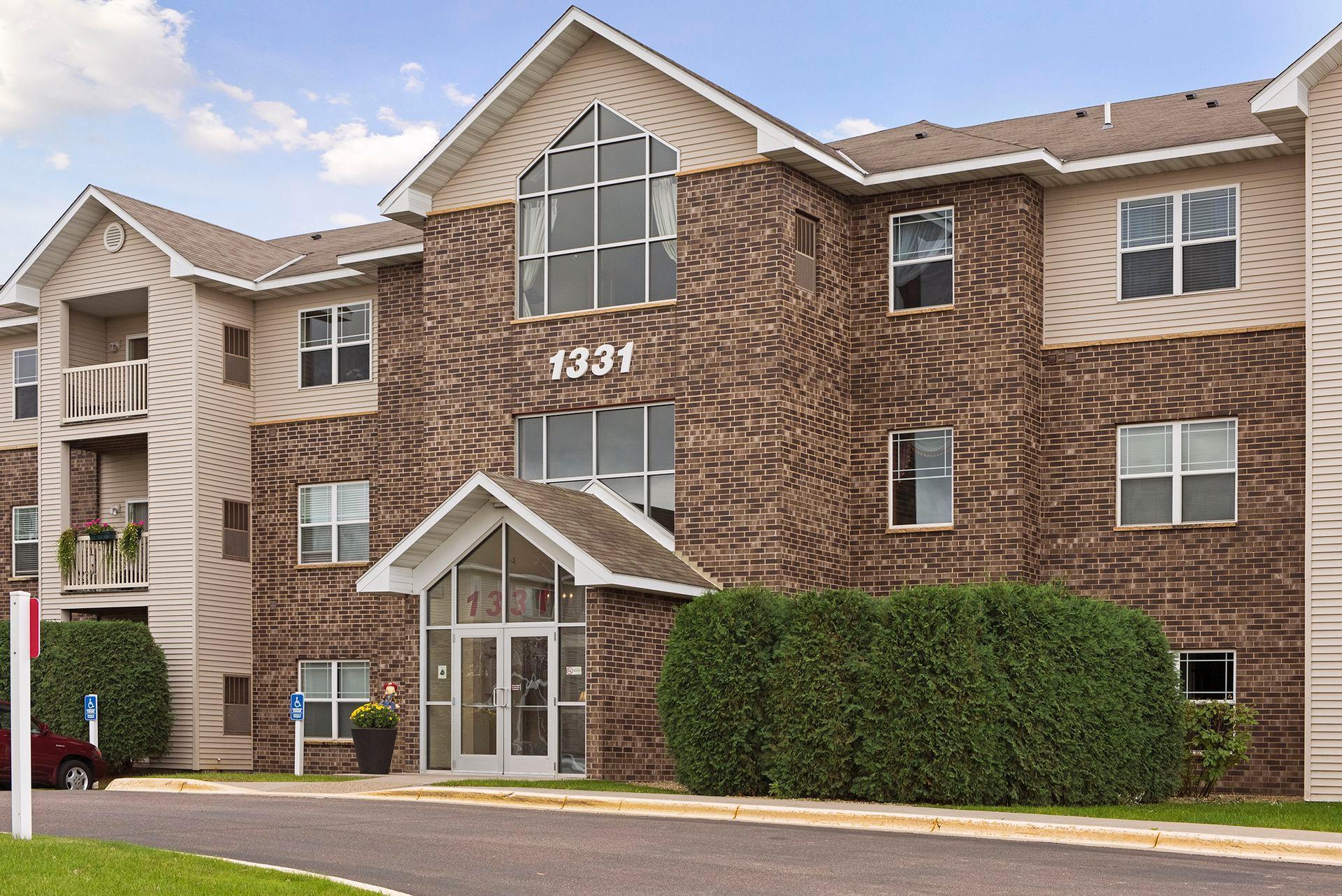 1331 Lake Drive W Unit: A311
