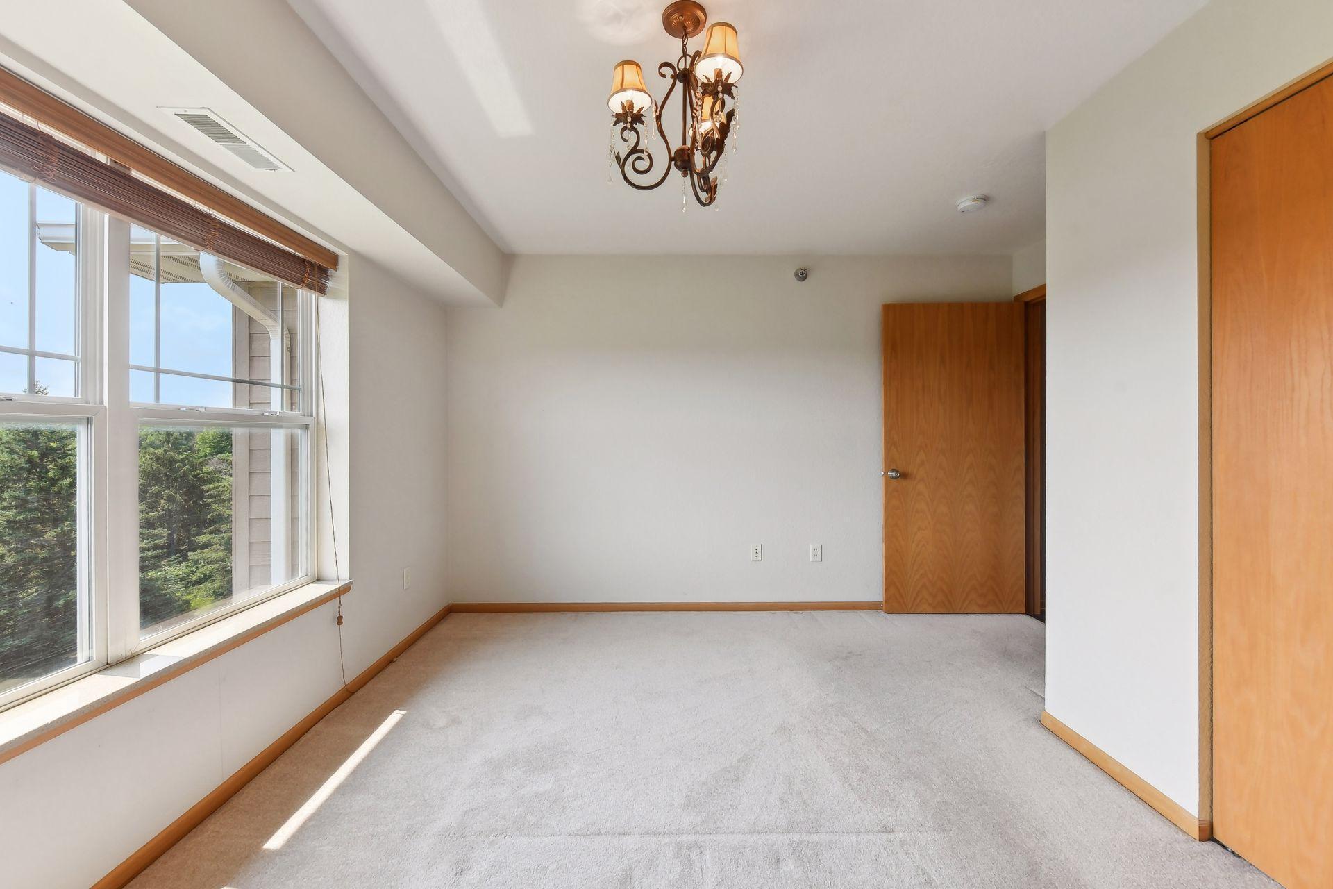 1331 Lake Drive W Unit: A311