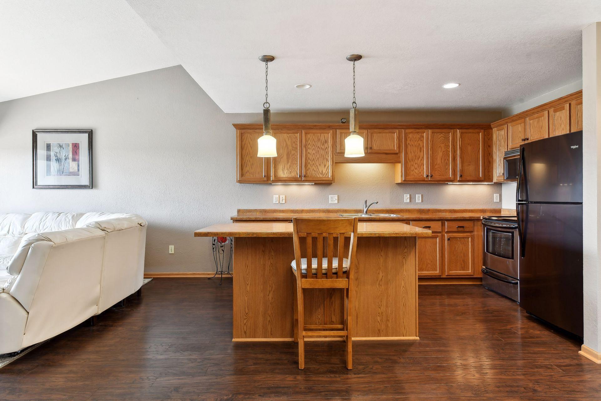 1331 Lake Drive W Unit: A311