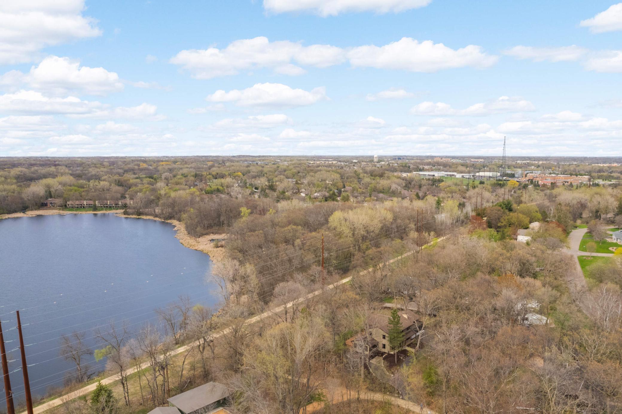 16550 Birch Briar Trail