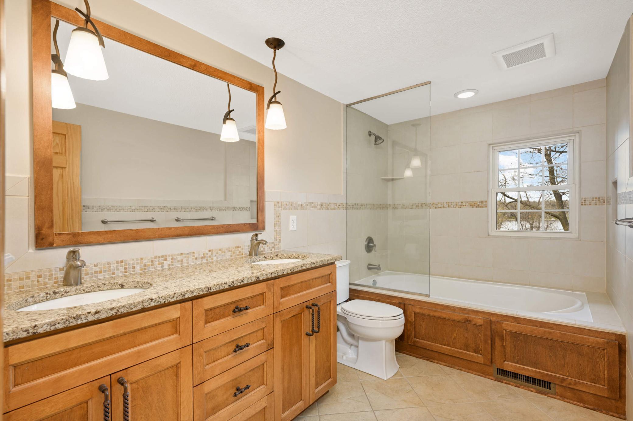 16550 Birch Briar Trail