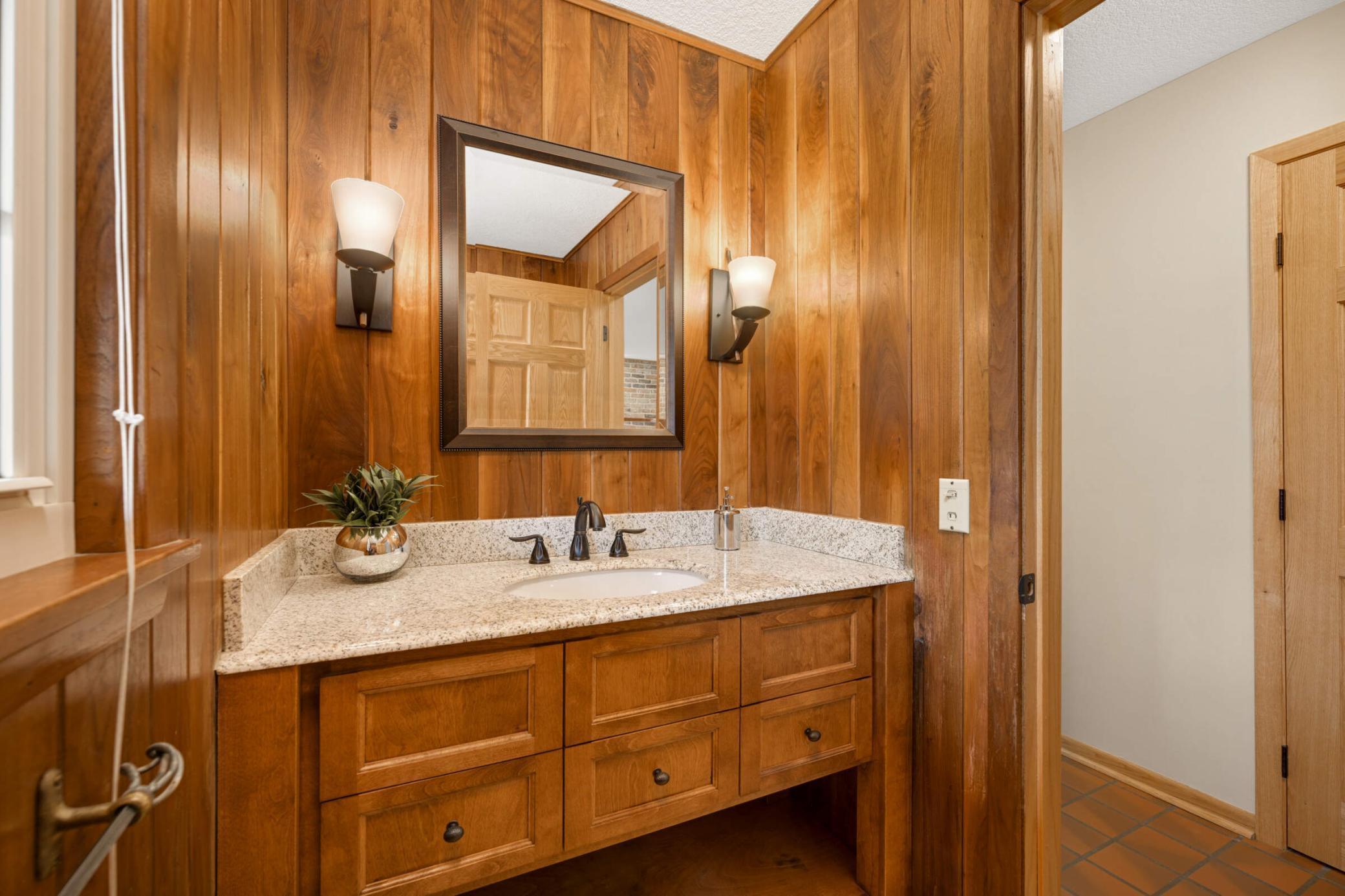 16550 Birch Briar Trail