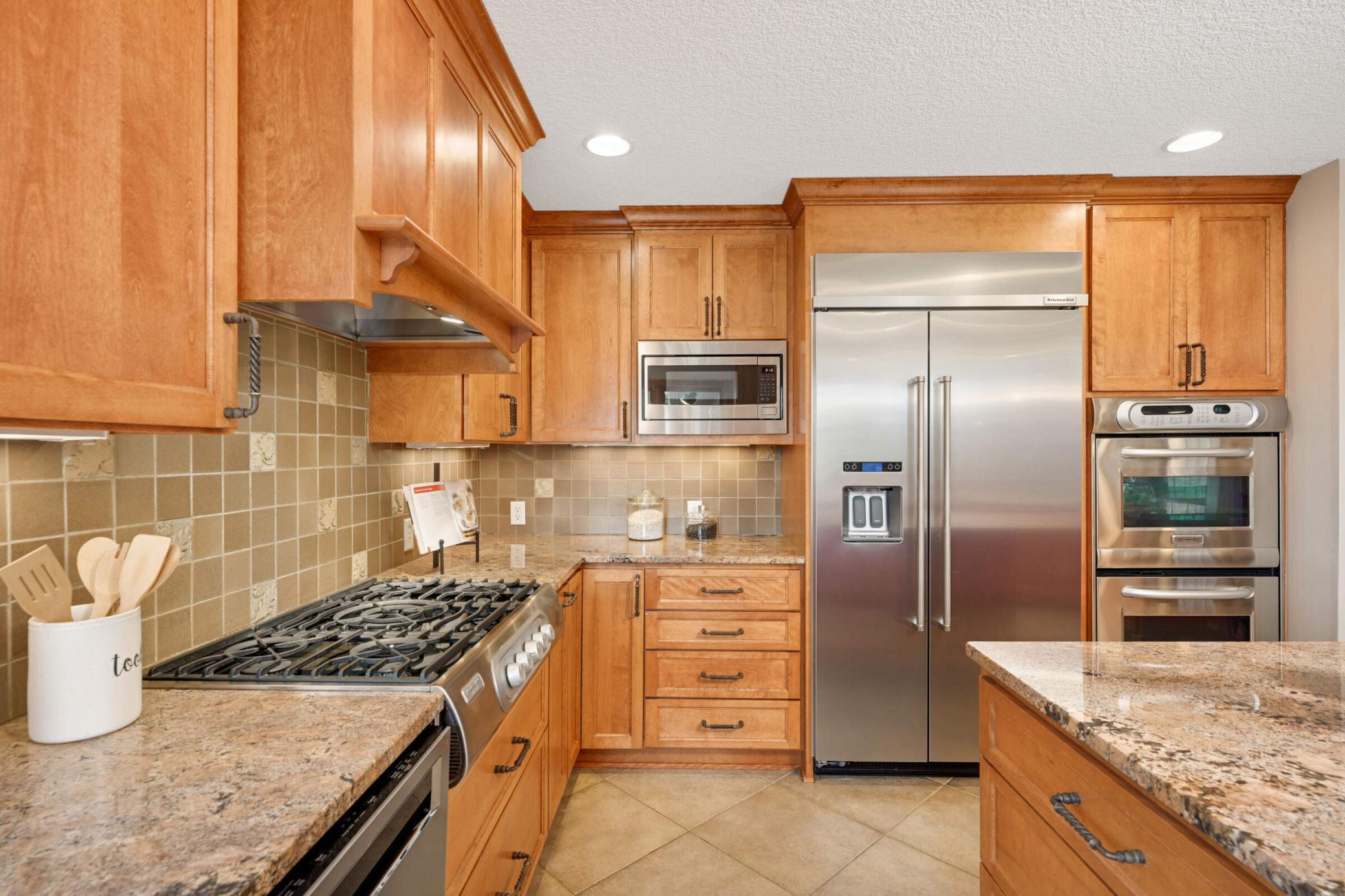 16550 Birch Briar Trail