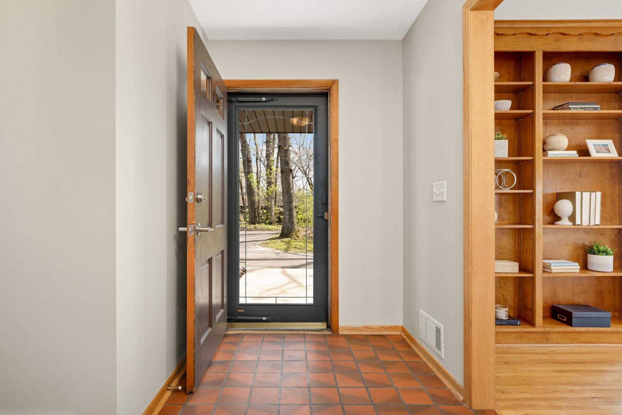 16550 Birch Briar Trail