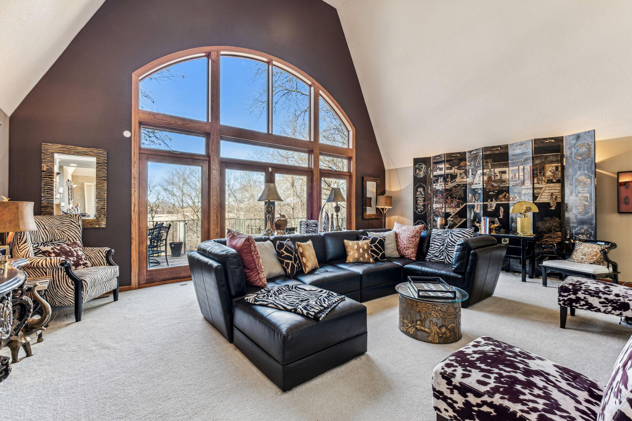 700 Hillside Drive