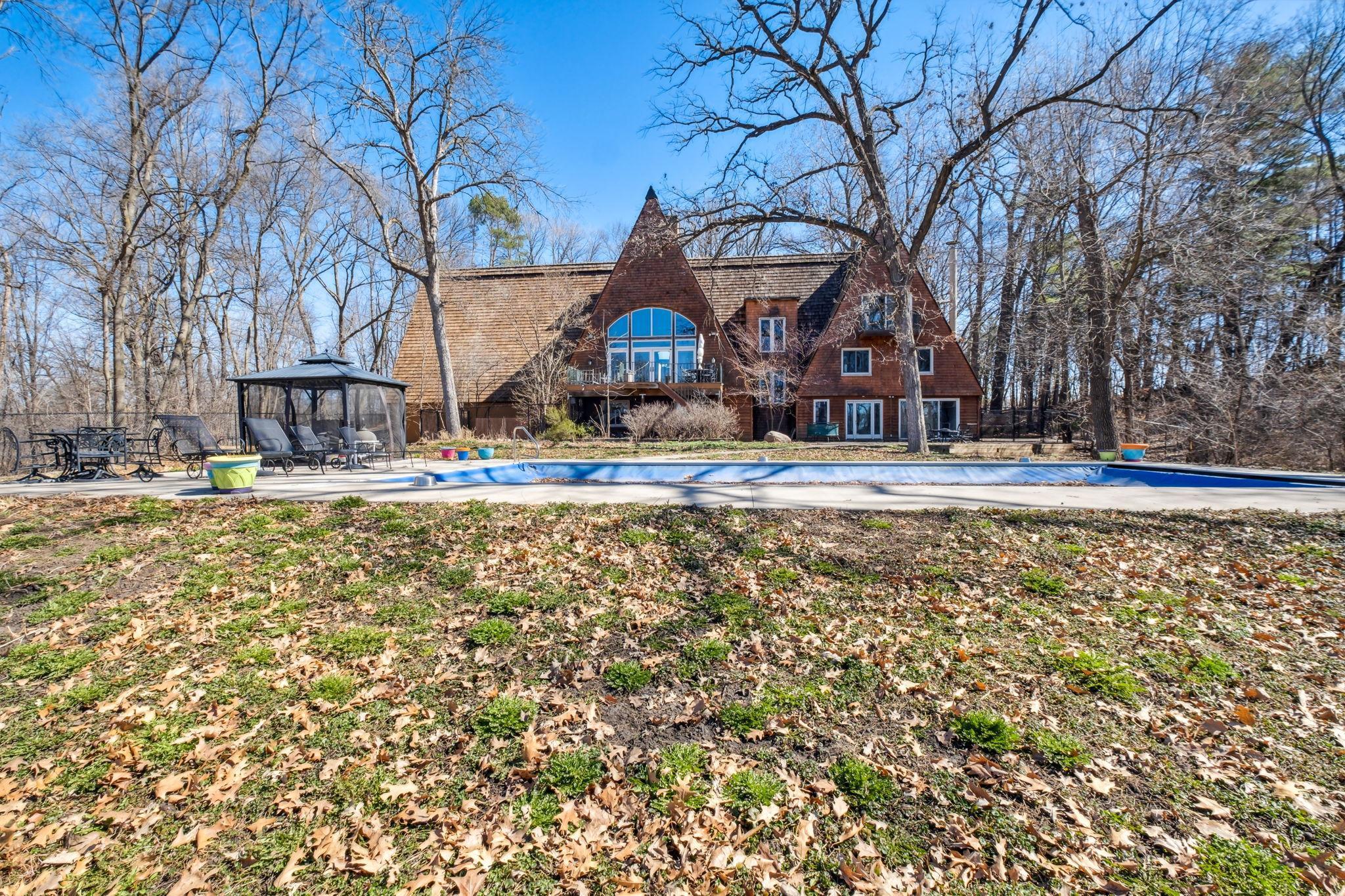 700 Hillside Drive