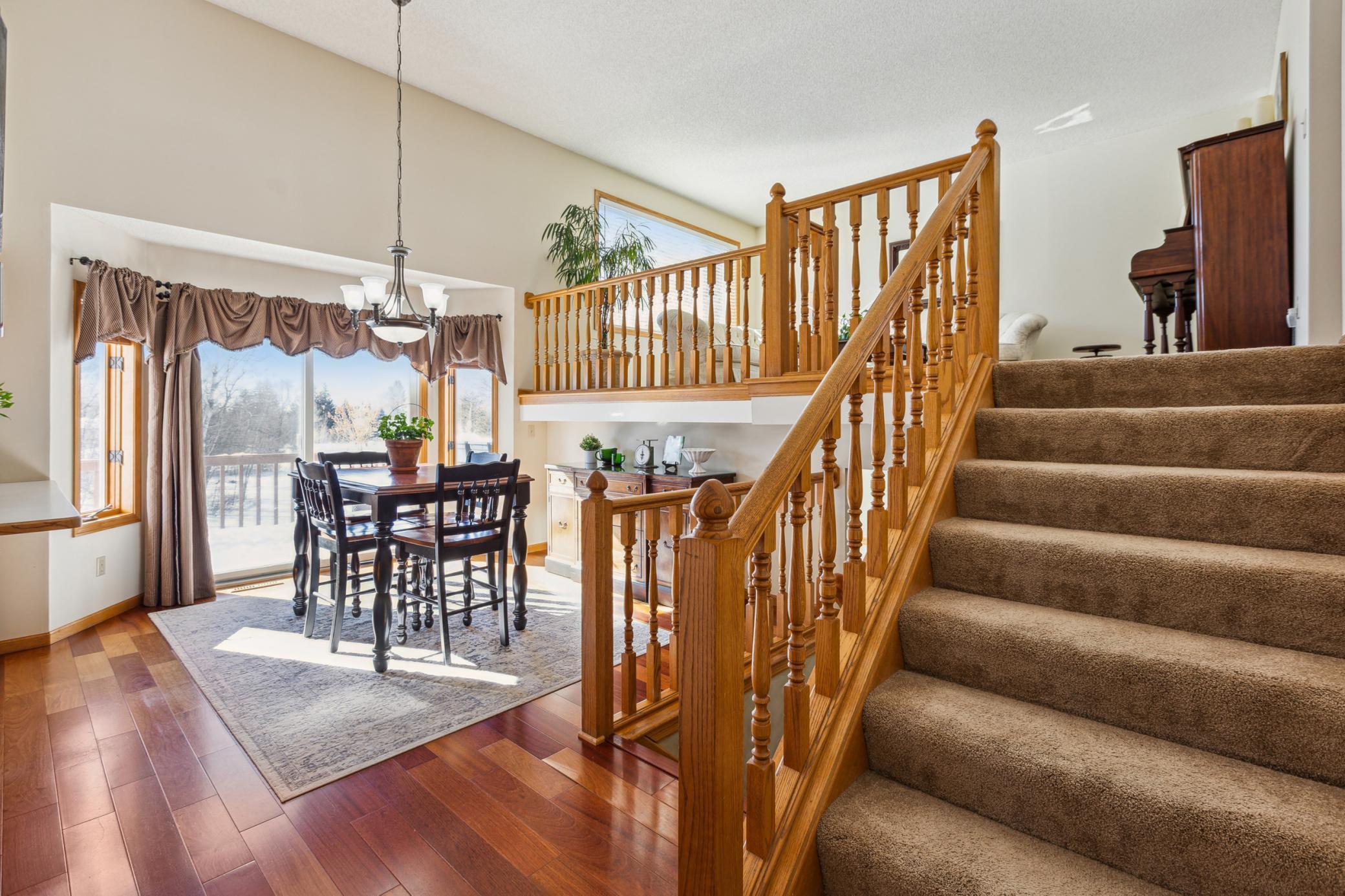 15391 216th Avenue NW