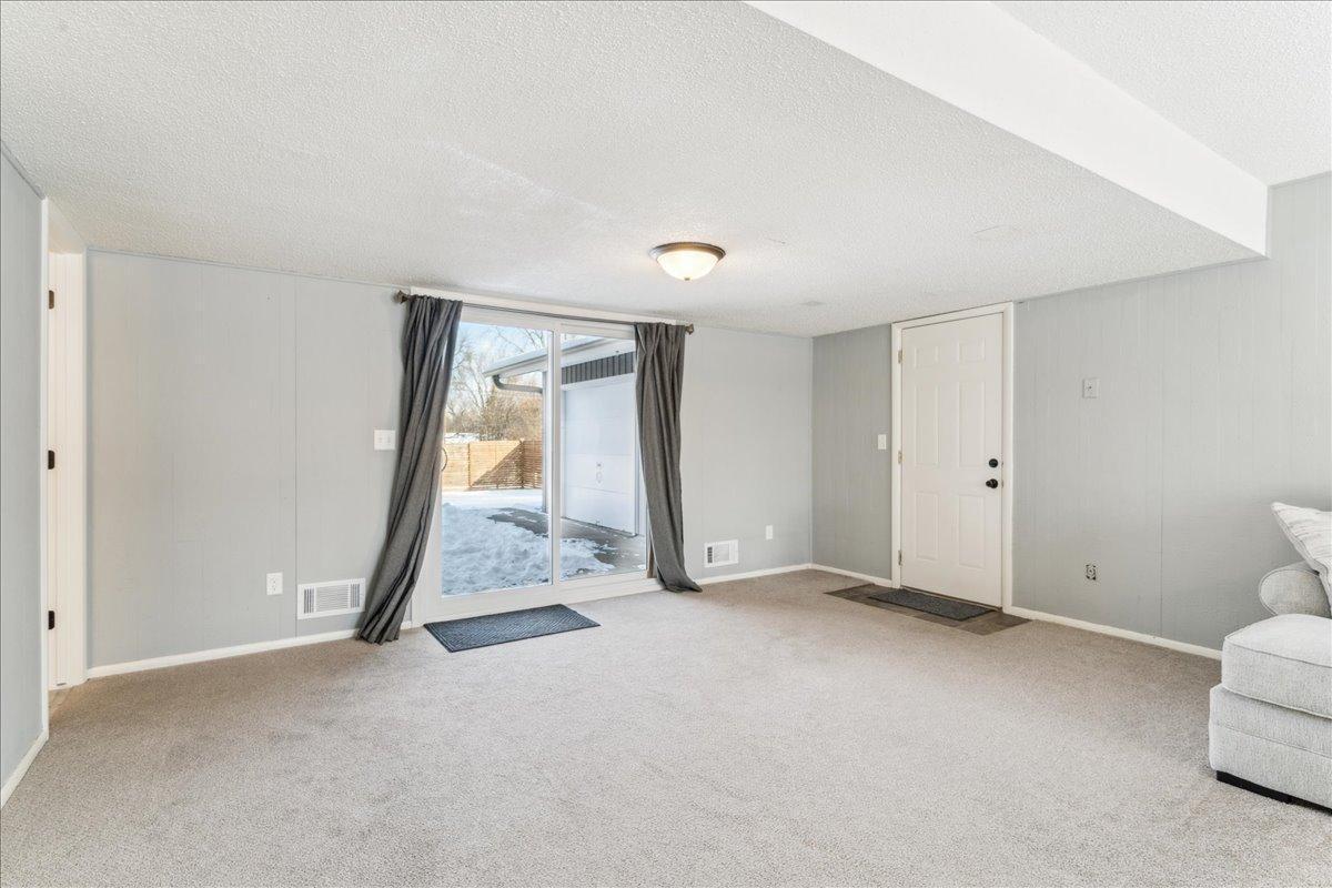 9024 44th Circle N