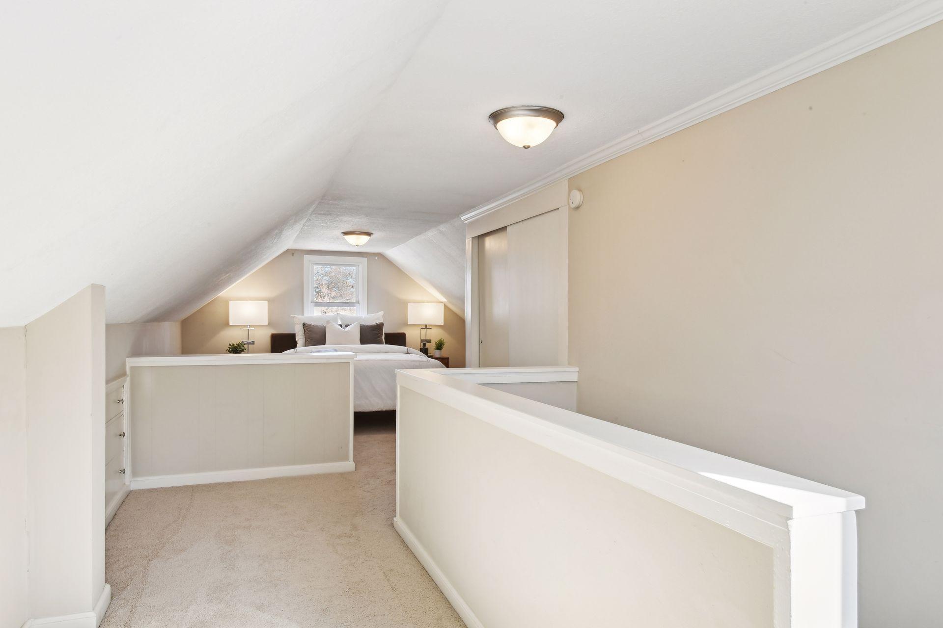 306 Harrison Avenue S