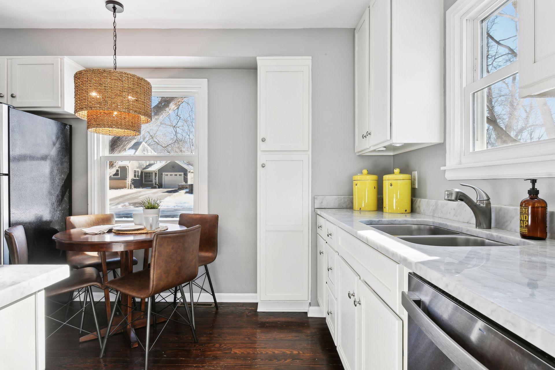 306 Harrison Avenue S