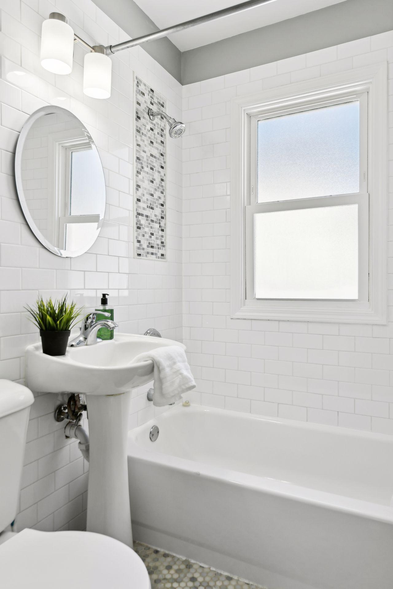 306 Harrison Avenue S