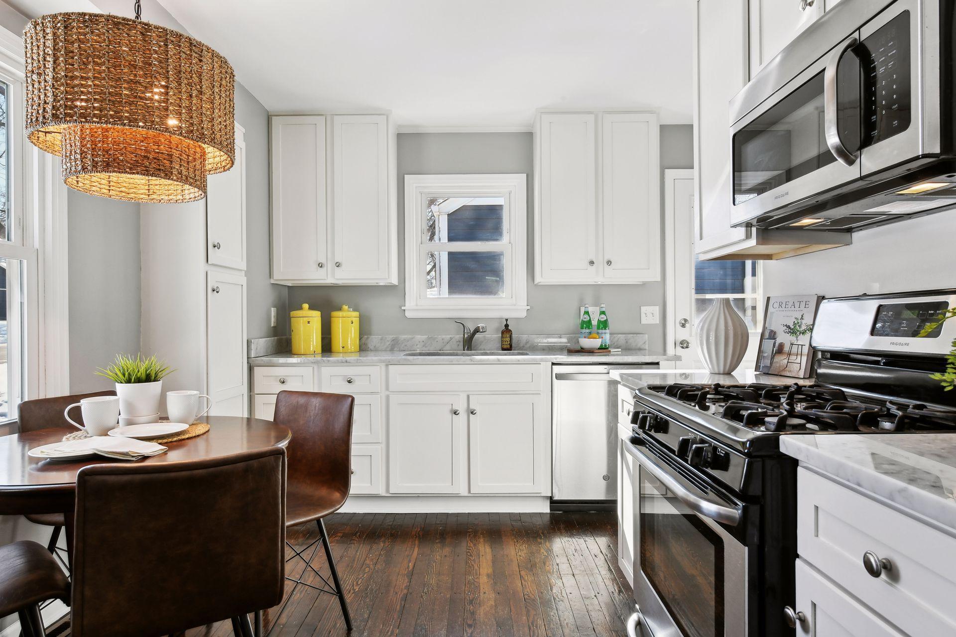 306 Harrison Avenue S