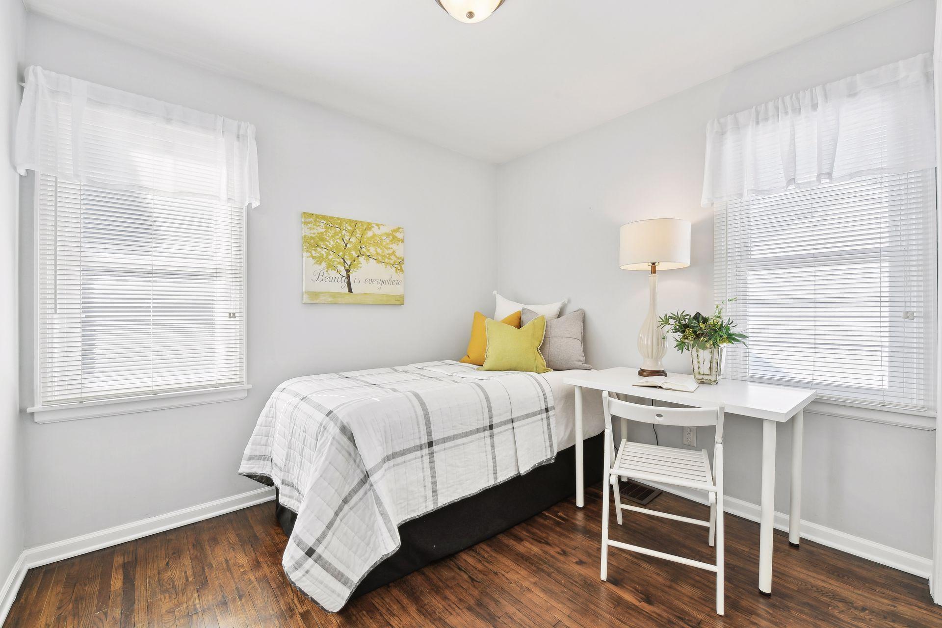 306 Harrison Avenue S