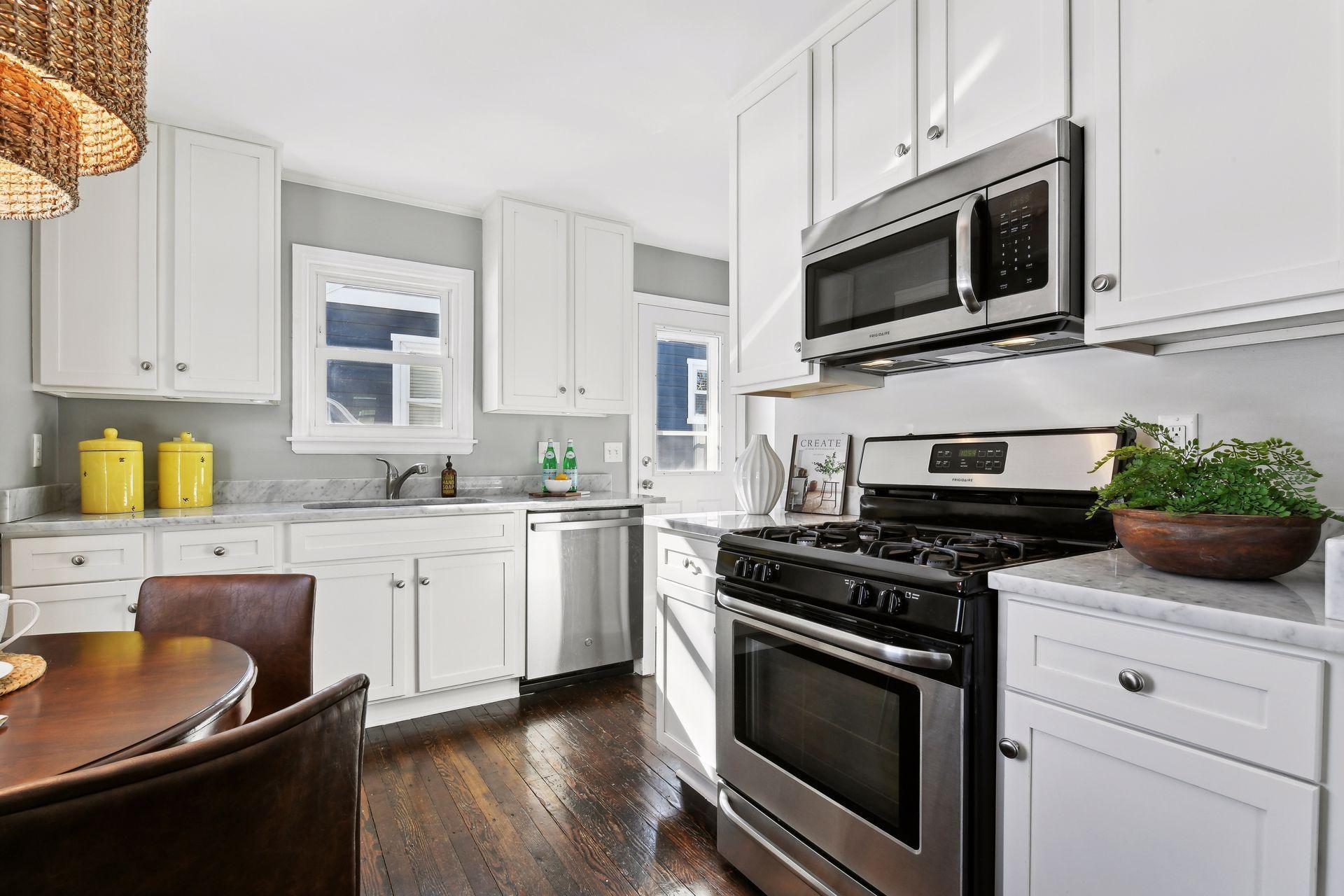 306 Harrison Avenue S