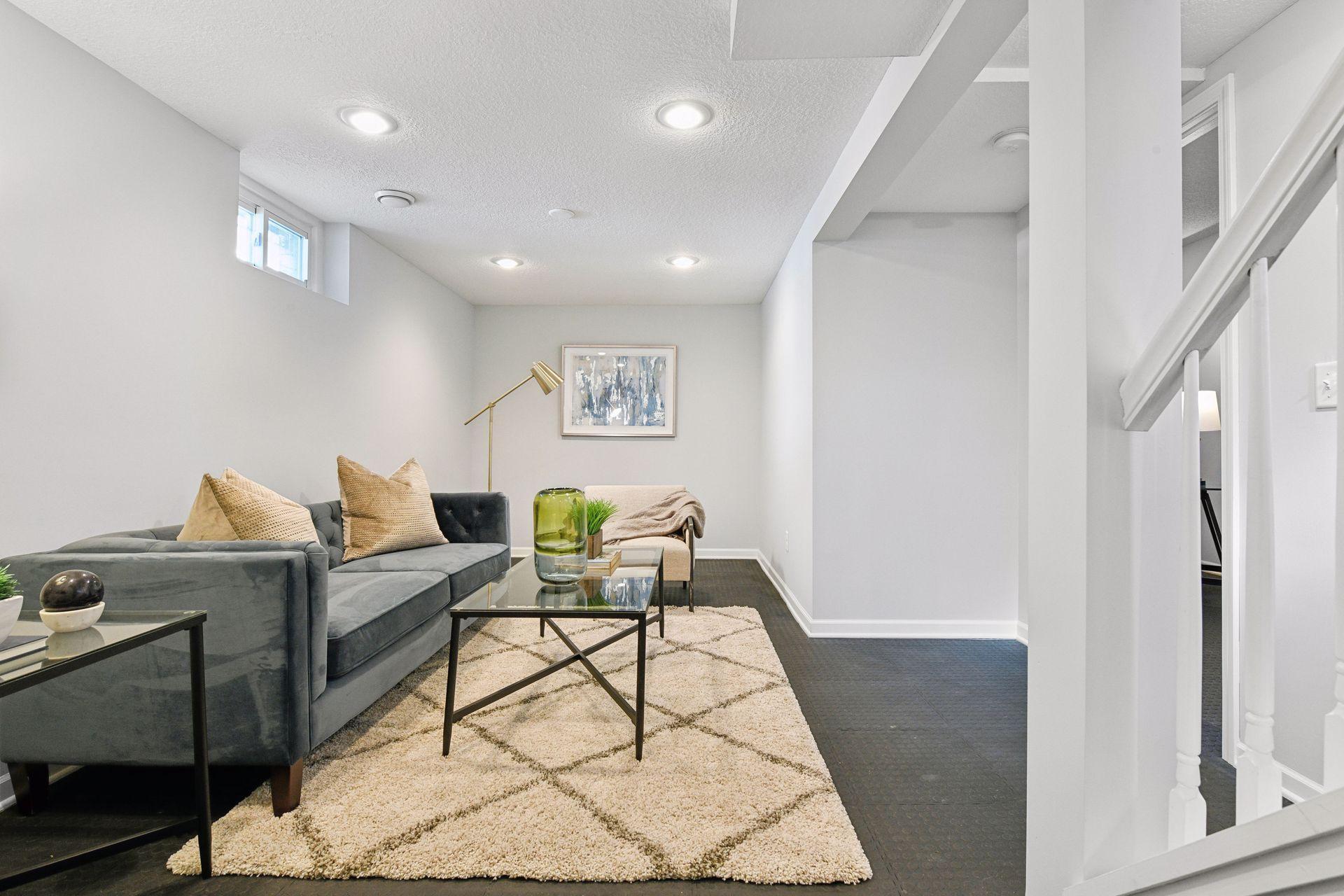 306 Harrison Avenue S