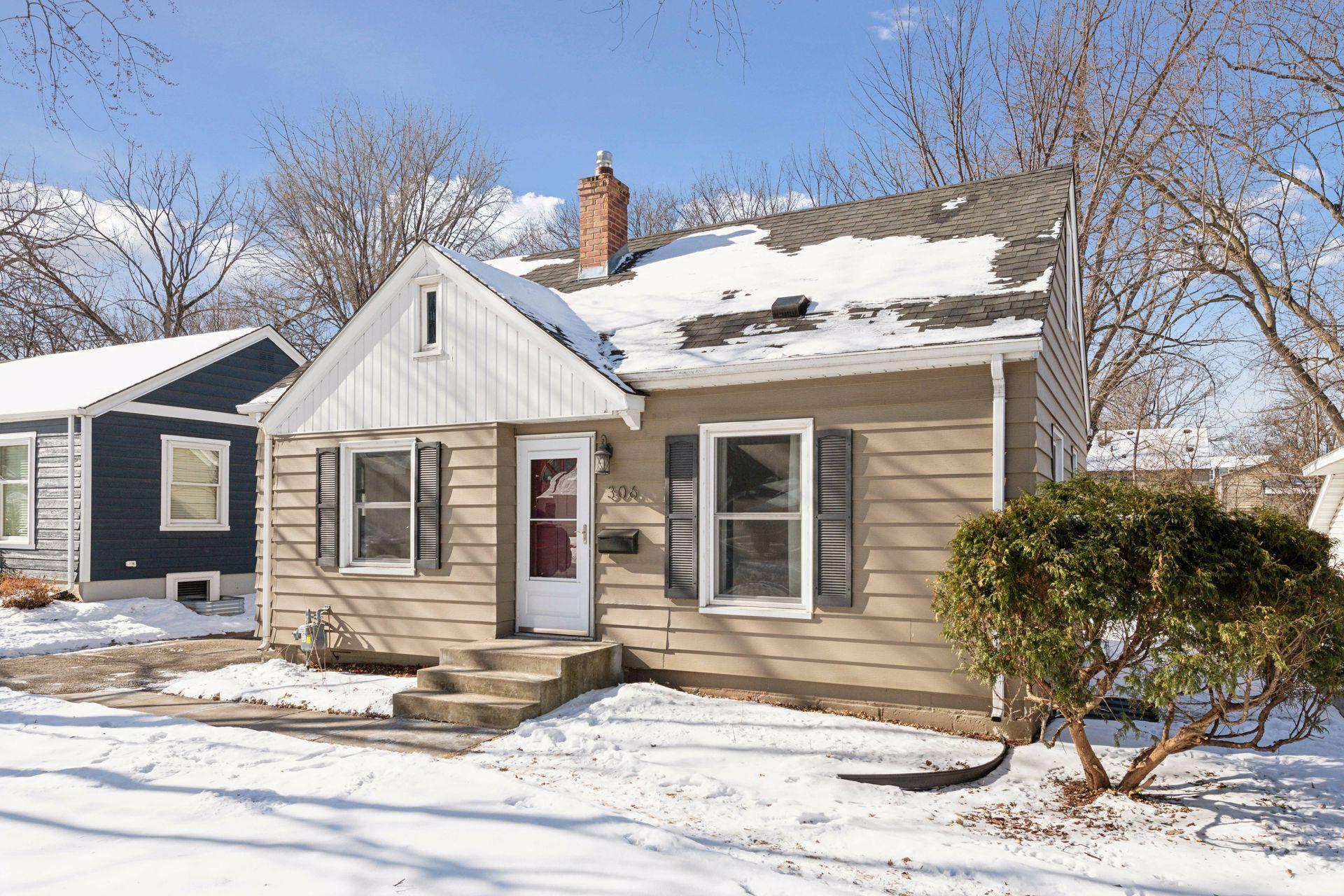 306 Harrison Avenue S