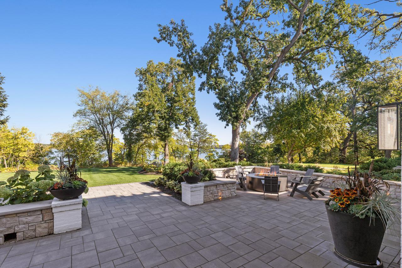 4889 E Lake Harriet Parkway