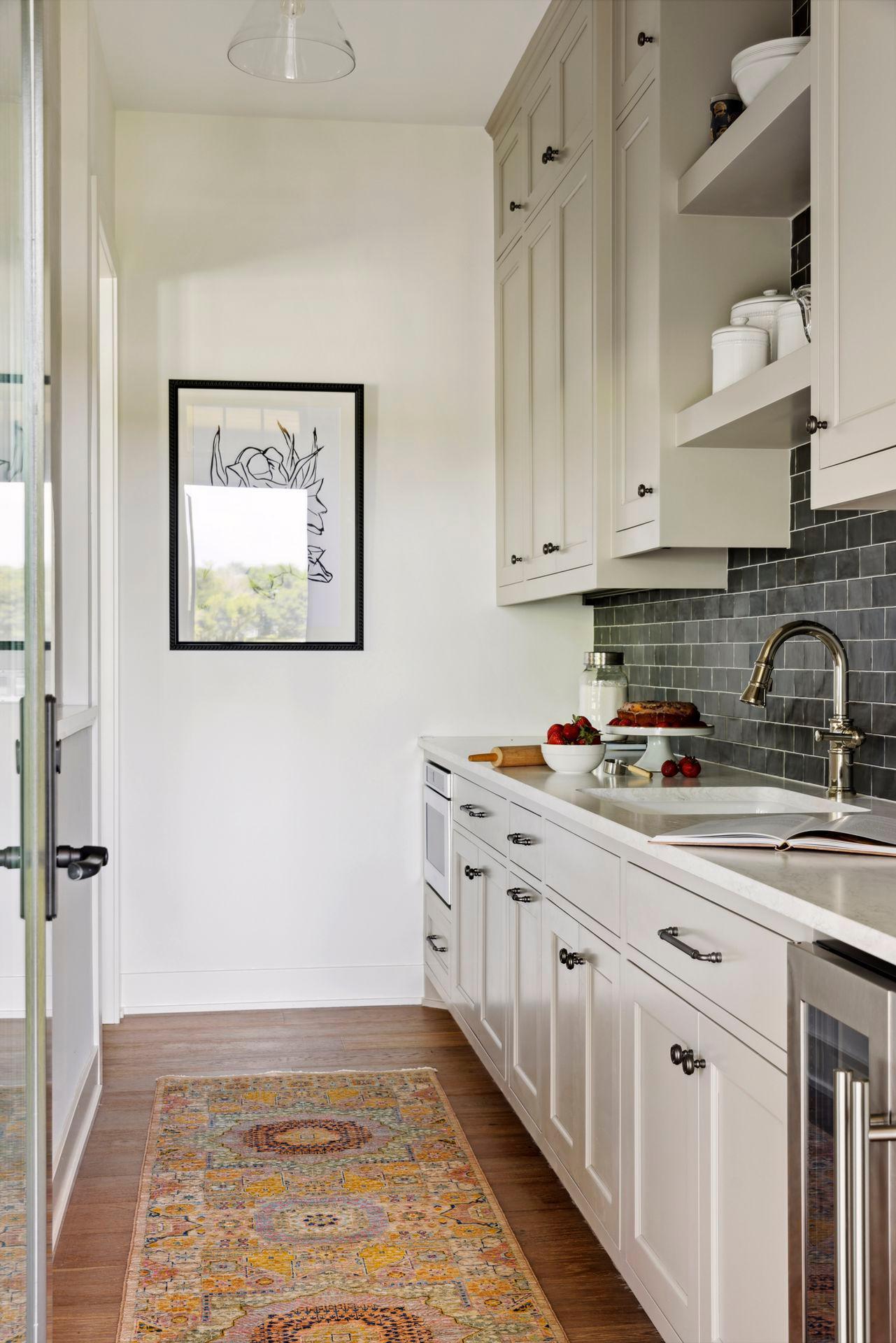4201 Halstead Bay Alcove