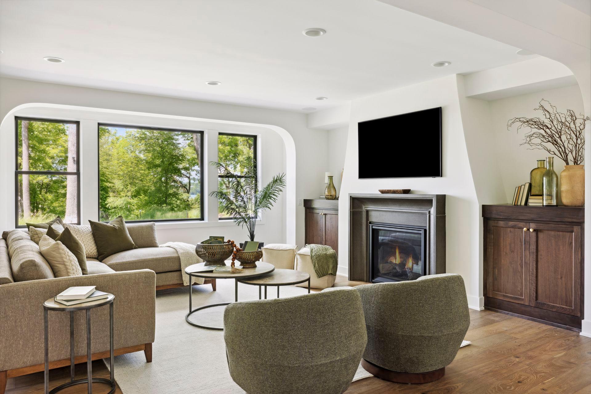 4201 Halstead Bay Alcove