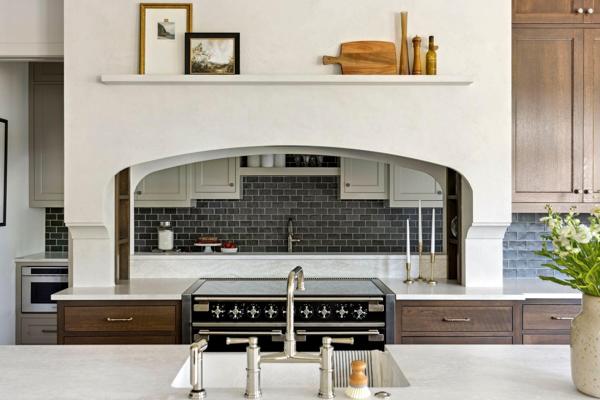 4201 Halstead Bay Alcove
