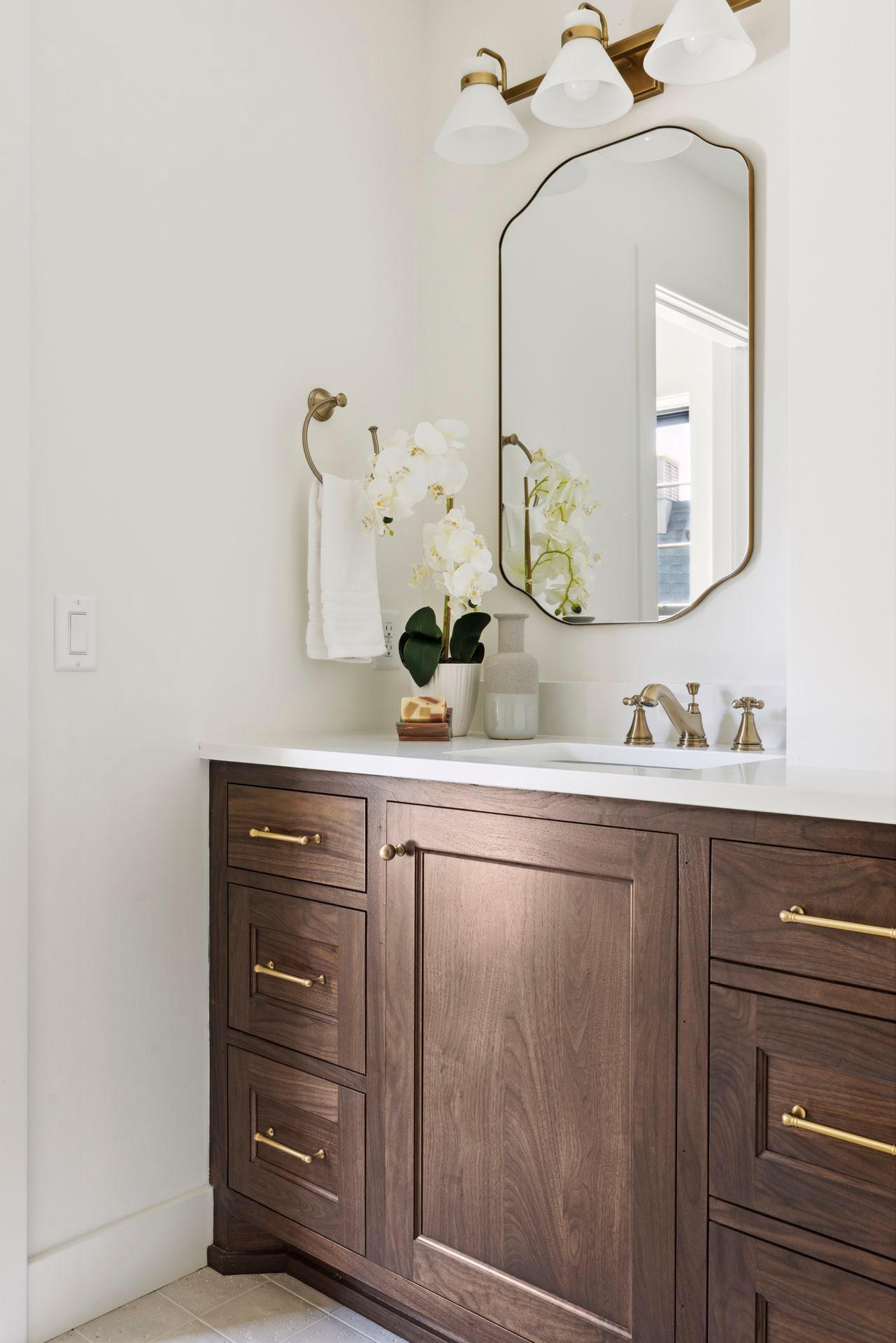 4201 Halstead Bay Alcove