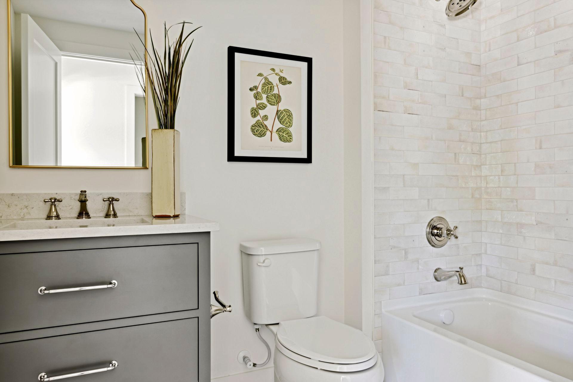 4201 Halstead Bay Alcove