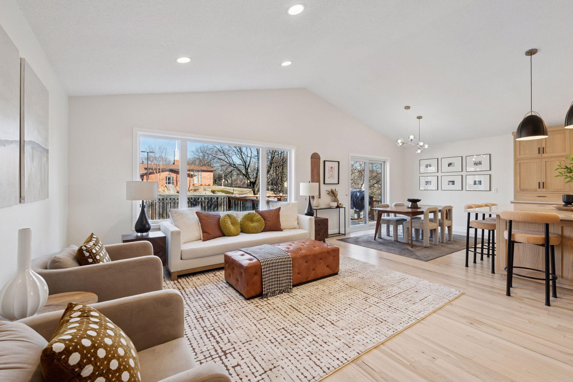 5910 W 98th Street