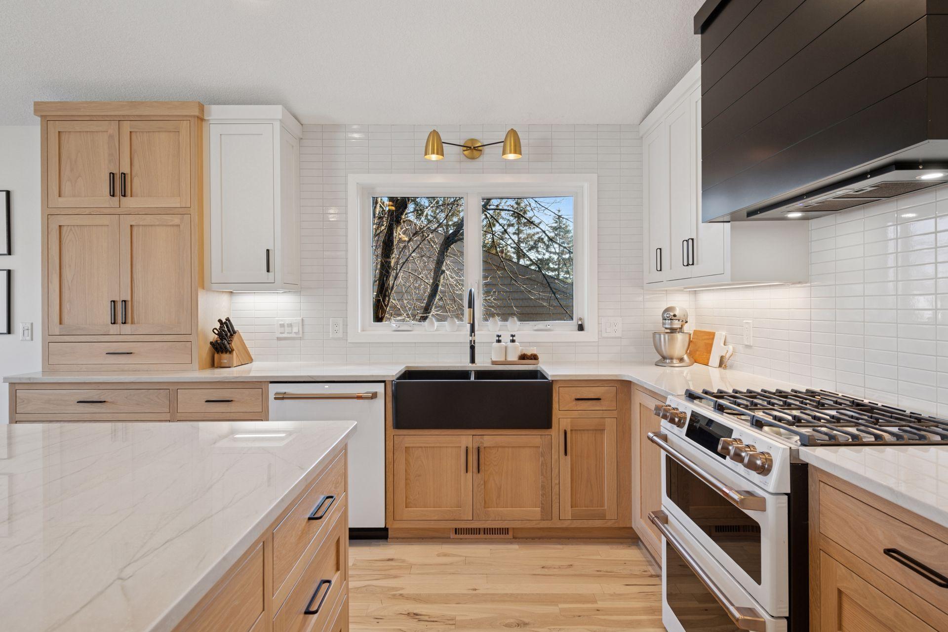 5910 W 98th Street